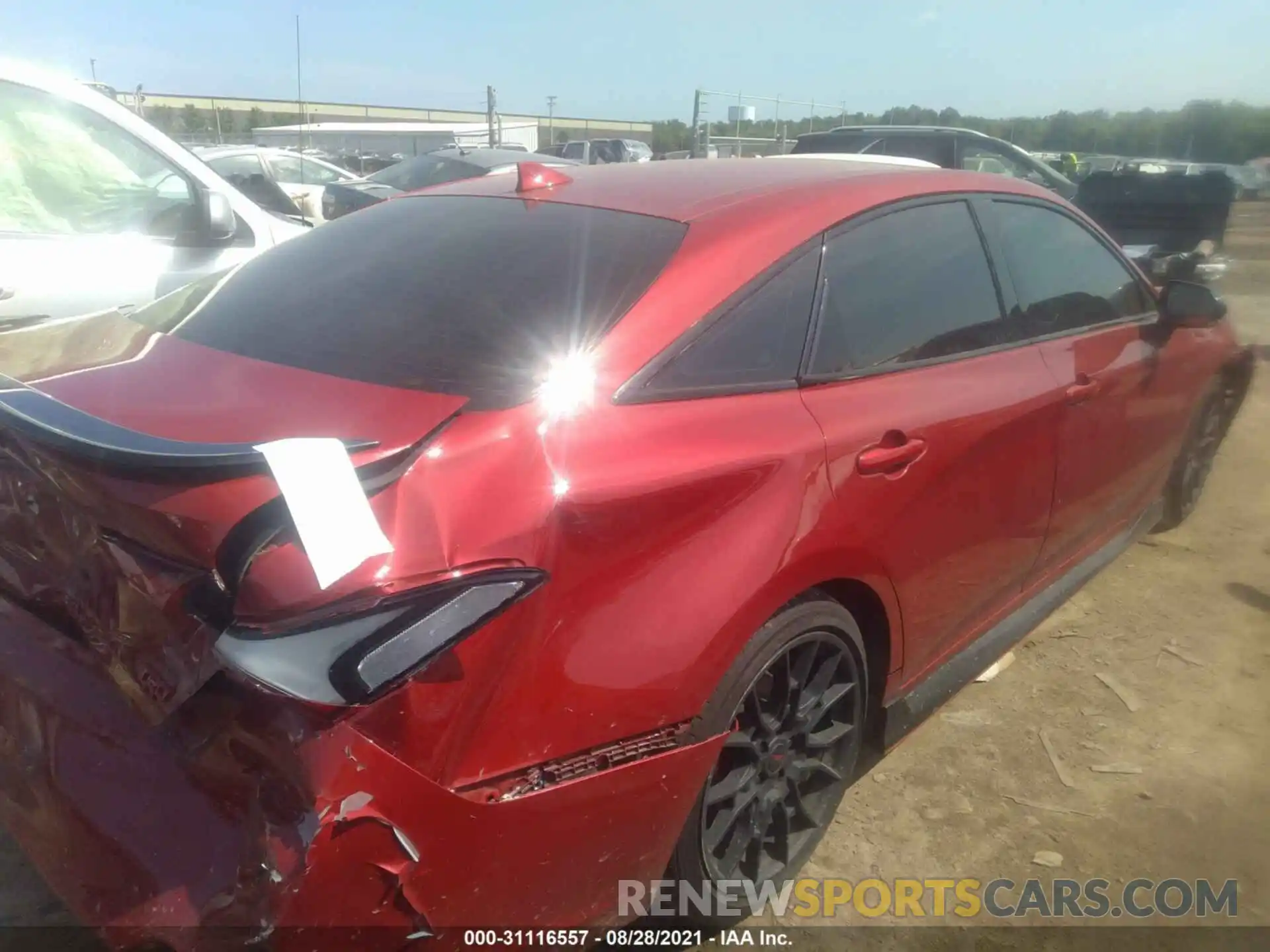 4 Photograph of a damaged car 4T1FZ1FB5LU049069 TOYOTA AVALON 2020