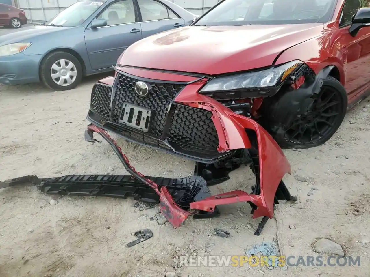 9 Photograph of a damaged car 4T1FZ1FB5LU050030 TOYOTA AVALON 2020