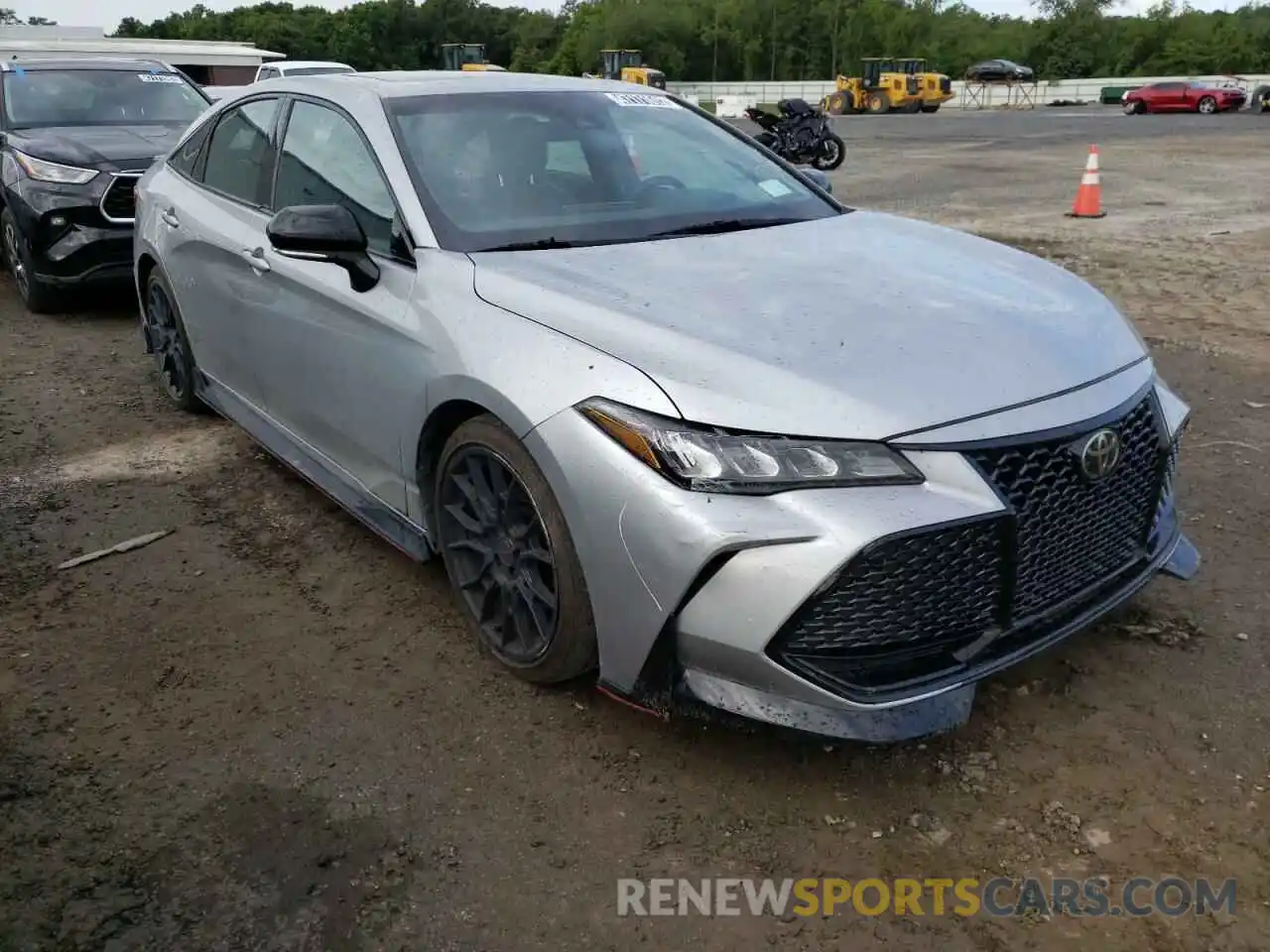 1 Photograph of a damaged car 4T1FZ1FB6LU038856 TOYOTA AVALON 2020