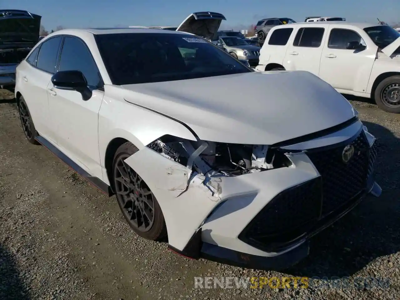 1 Photograph of a damaged car 4T1FZ1FB6LU049856 TOYOTA AVALON 2020