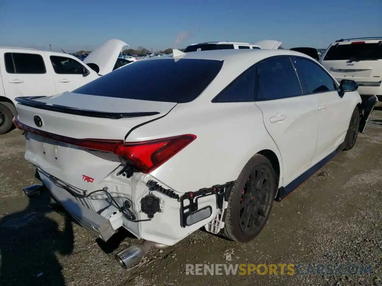 4 Photograph of a damaged car 4T1FZ1FB6LU049856 TOYOTA AVALON 2020