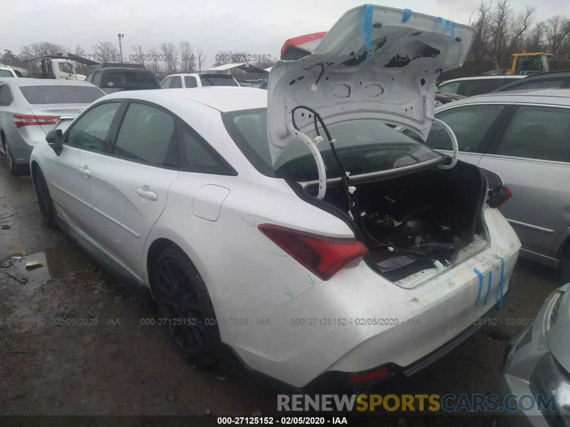 3 Photograph of a damaged car 4T1FZ1FB7LU040227 TOYOTA AVALON 2020