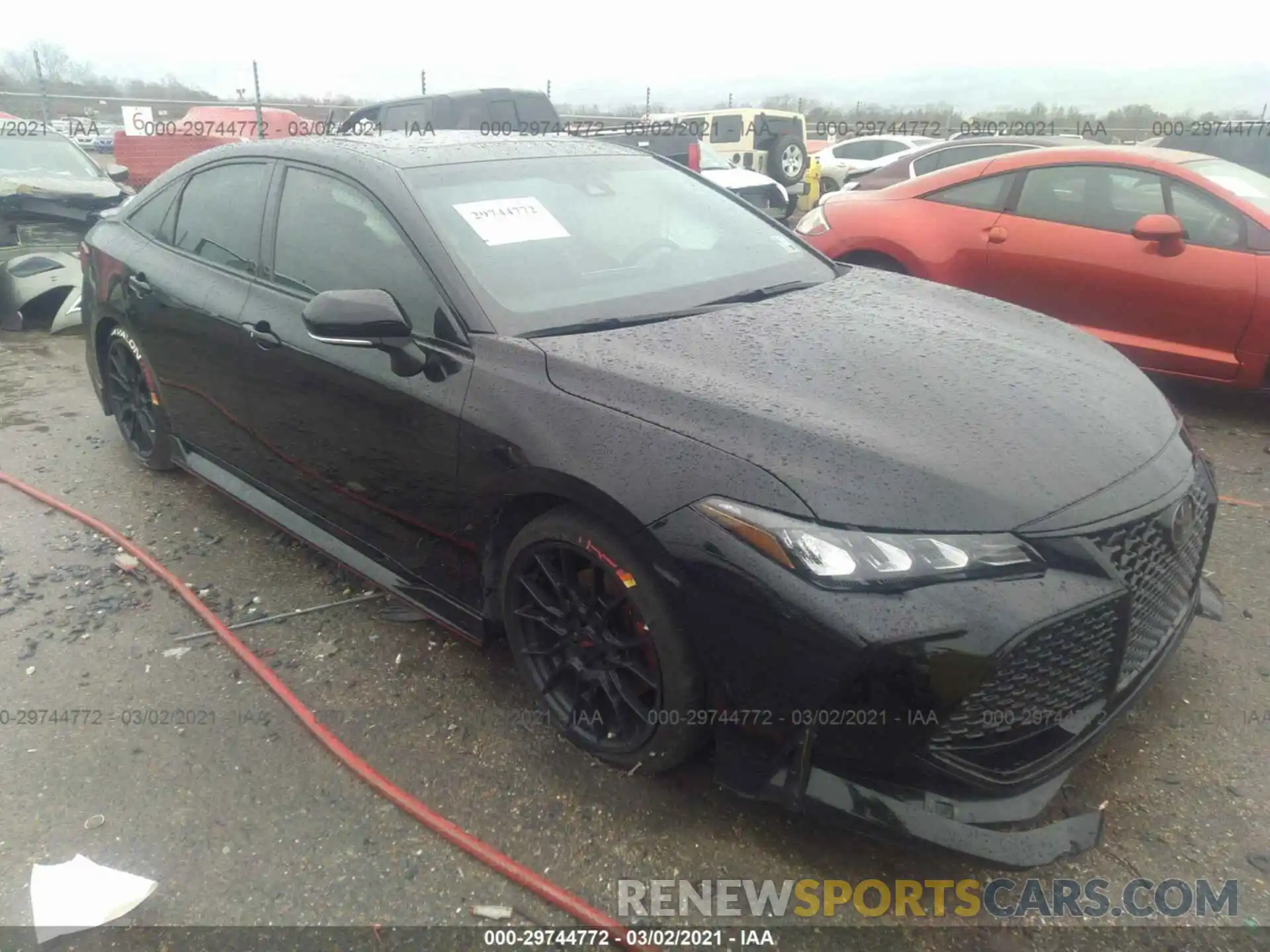 1 Photograph of a damaged car 4T1FZ1FB8LU043847 TOYOTA AVALON 2020