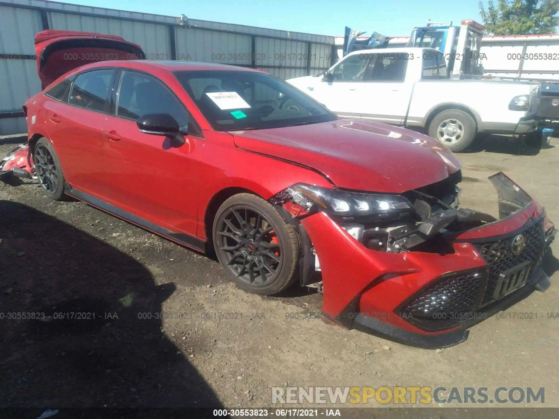 1 Photograph of a damaged car 4T1FZ1FB8LU053343 TOYOTA AVALON 2020