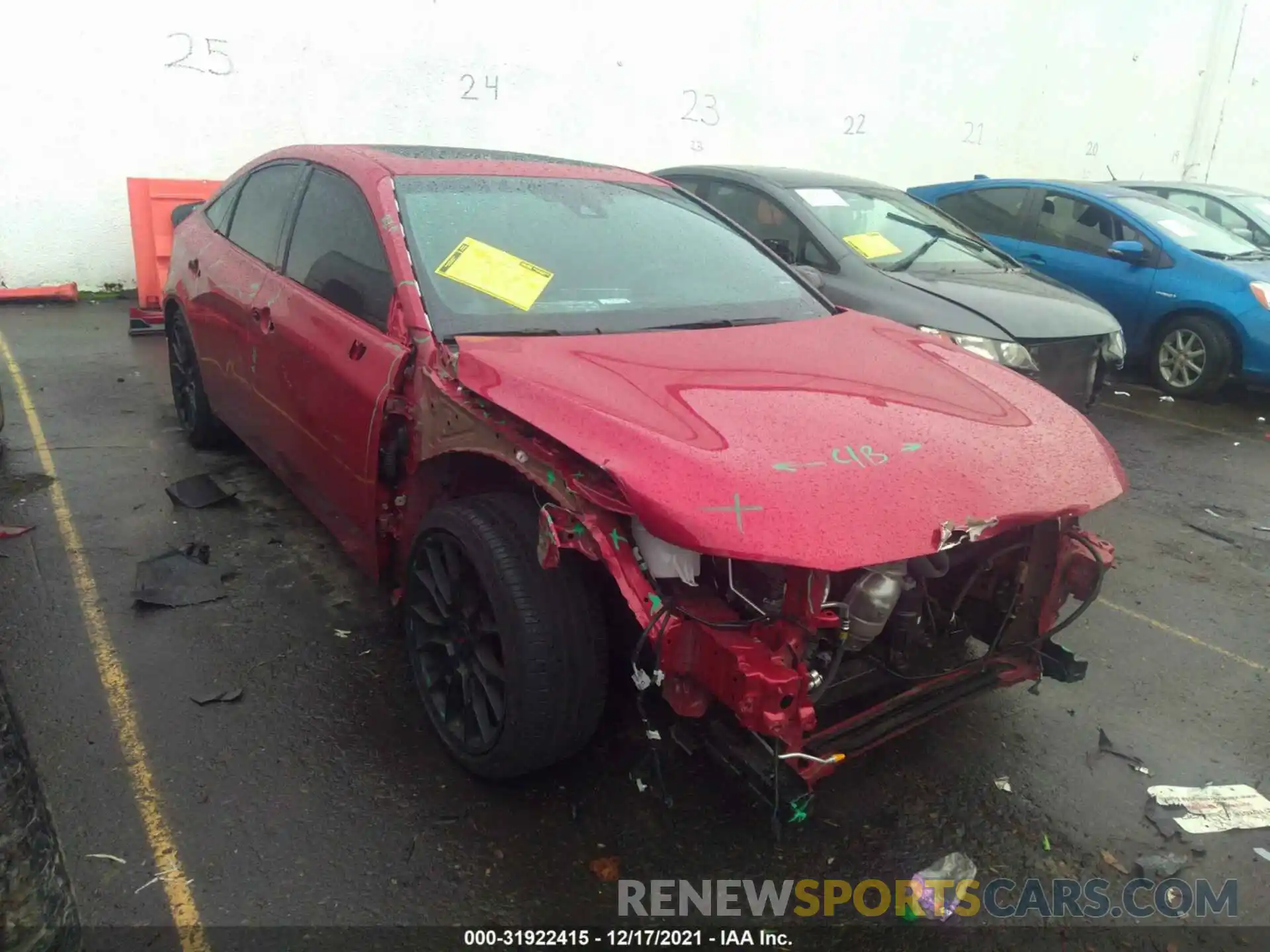 1 Photograph of a damaged car 4T1FZ1FB9LU045719 TOYOTA AVALON 2020