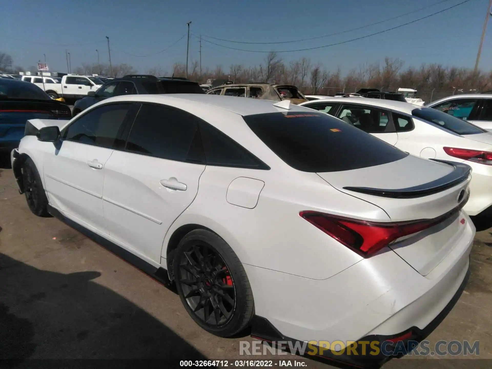 3 Photograph of a damaged car 4T1FZ1FB9LU051343 TOYOTA AVALON 2020