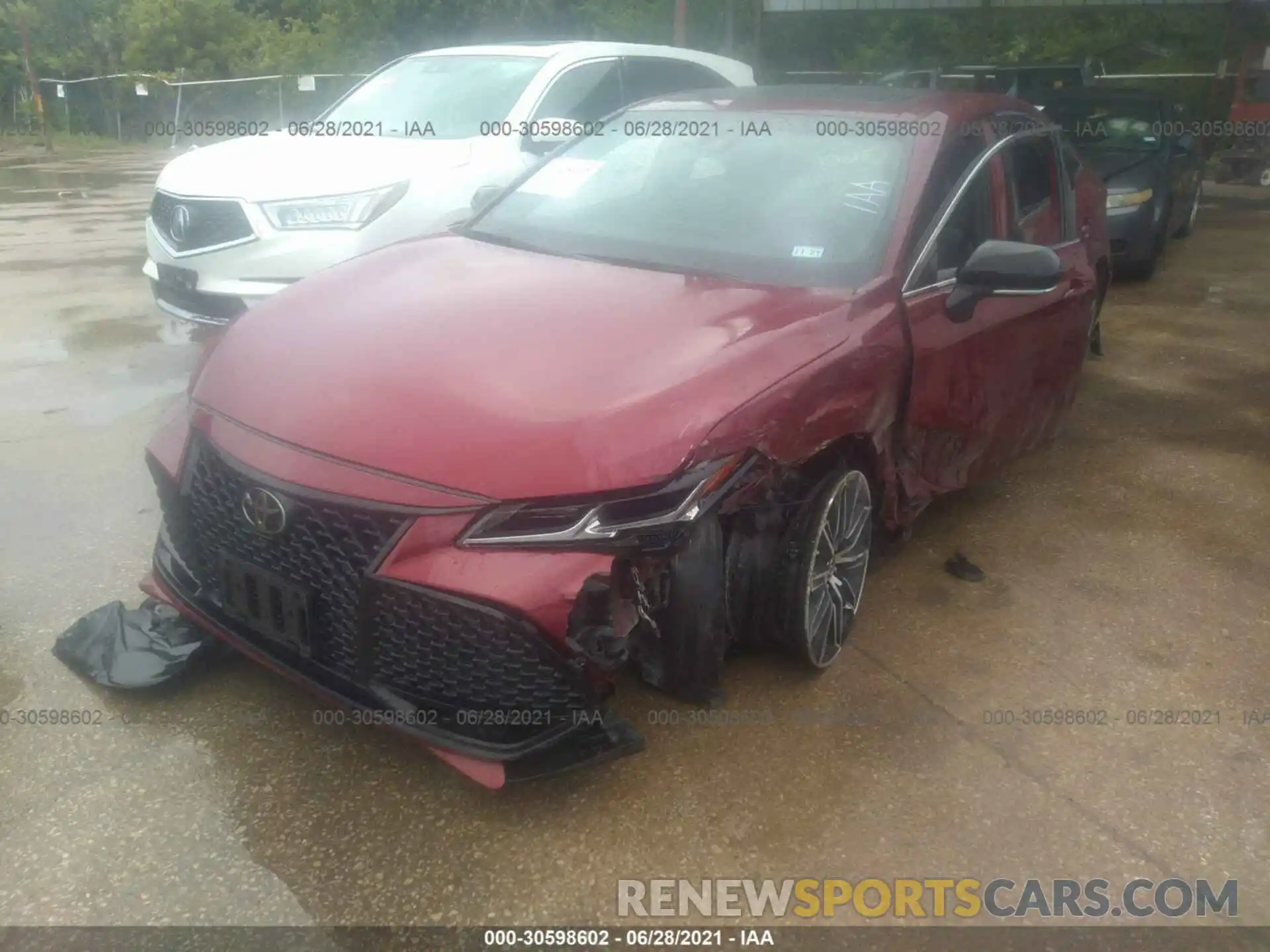 2 Photograph of a damaged car 4T1HZ1FB3LU041190 TOYOTA AVALON 2020