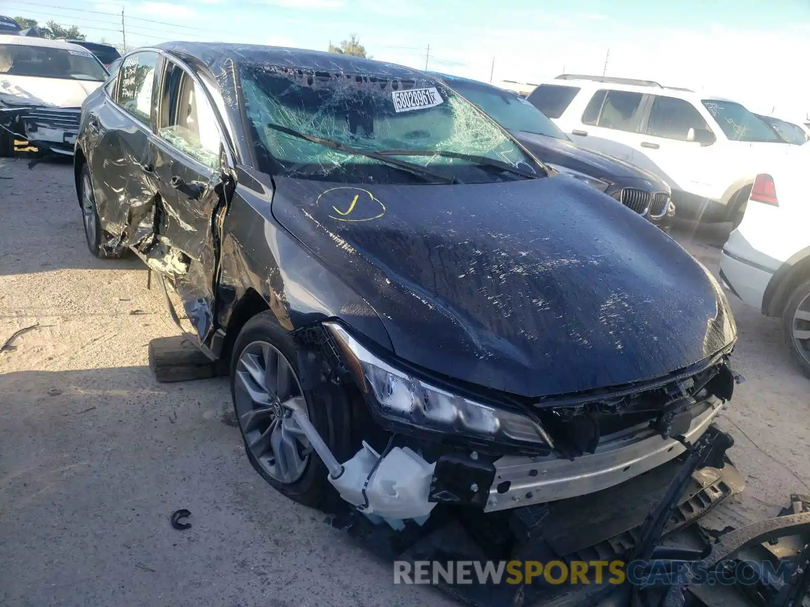 1 Photograph of a damaged car 4T1JZ1FB0LU050219 TOYOTA AVALON 2020