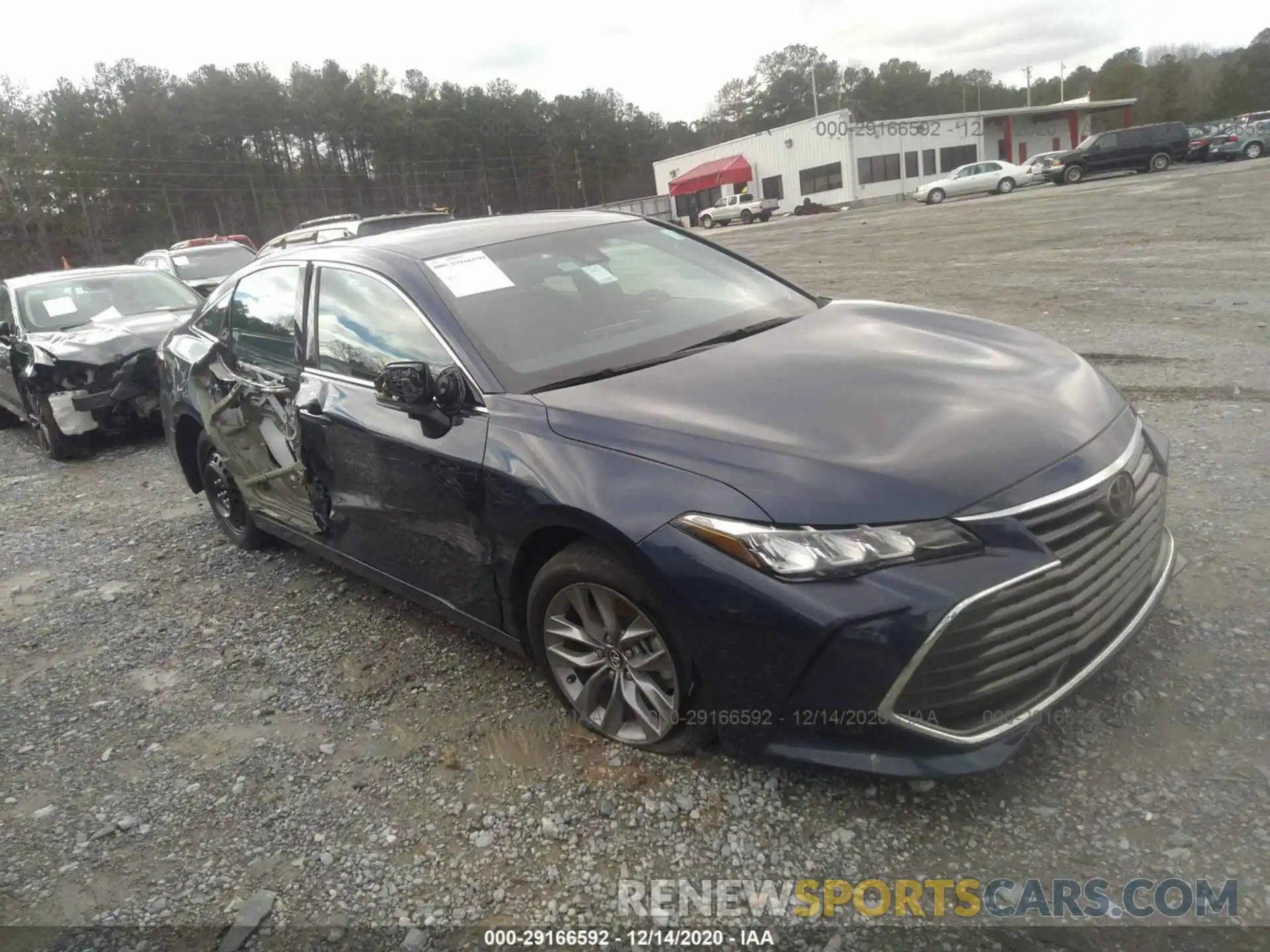 1 Photograph of a damaged car 4T1JZ1FB0LU050480 TOYOTA AVALON 2020