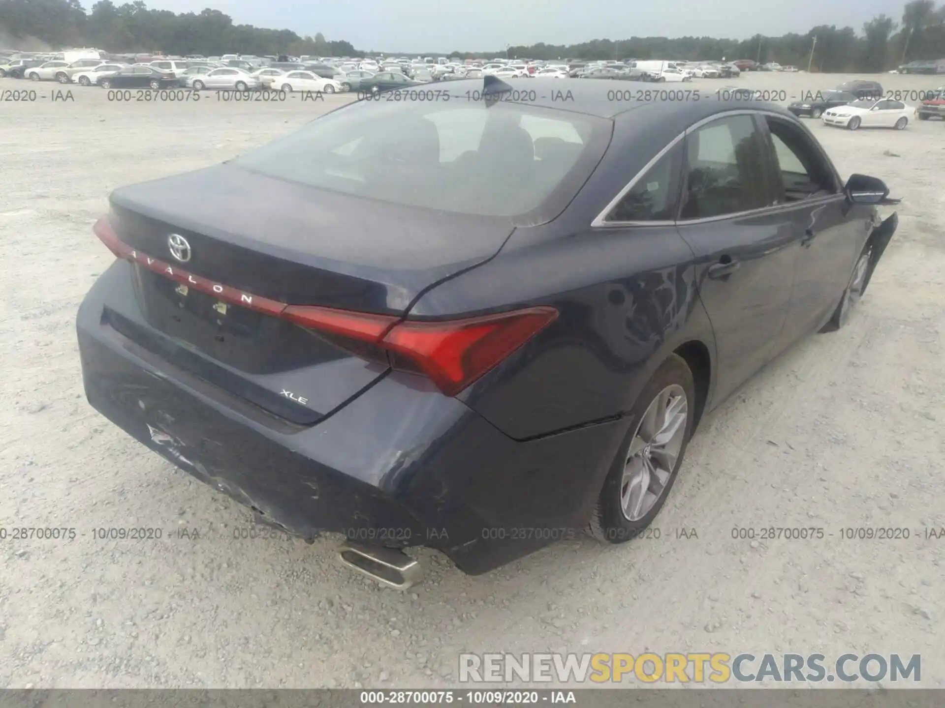 4 Photograph of a damaged car 4T1JZ1FB1LU050374 TOYOTA AVALON 2020