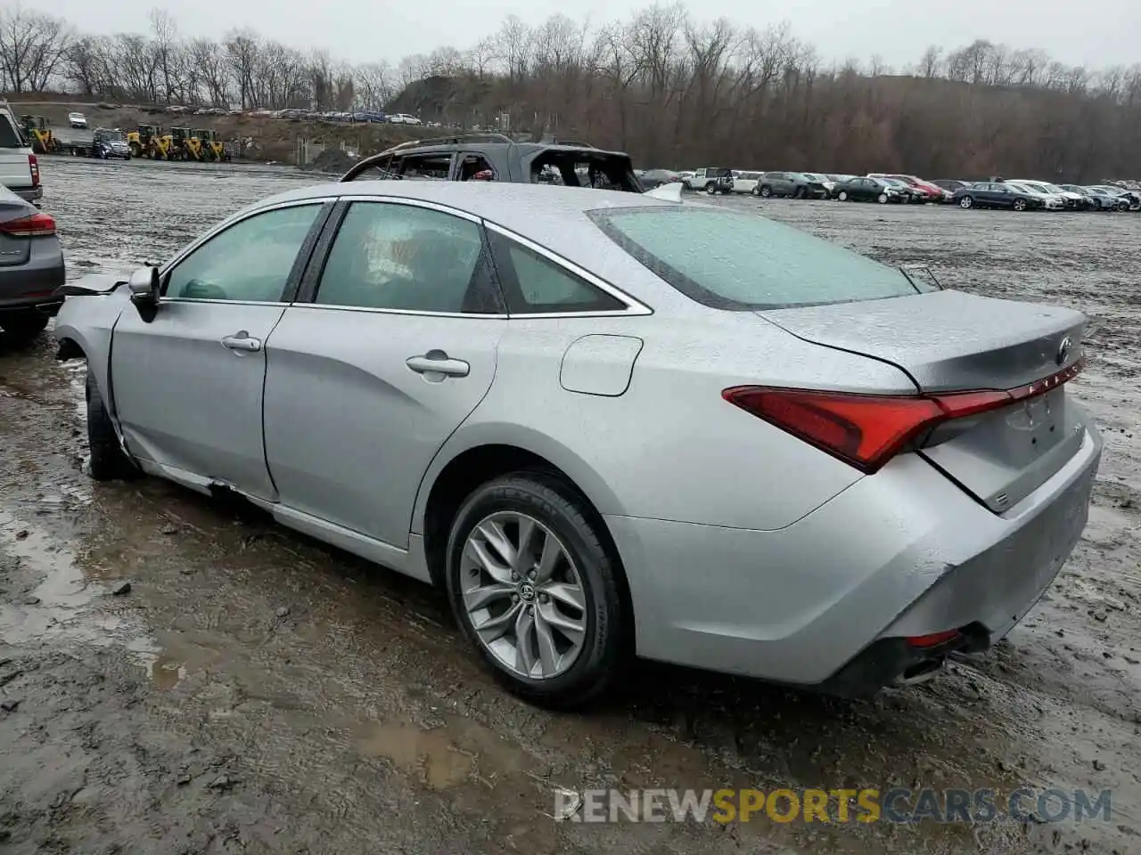 2 Photograph of a damaged car 4T1JZ1FB2LU048956 TOYOTA AVALON 2020