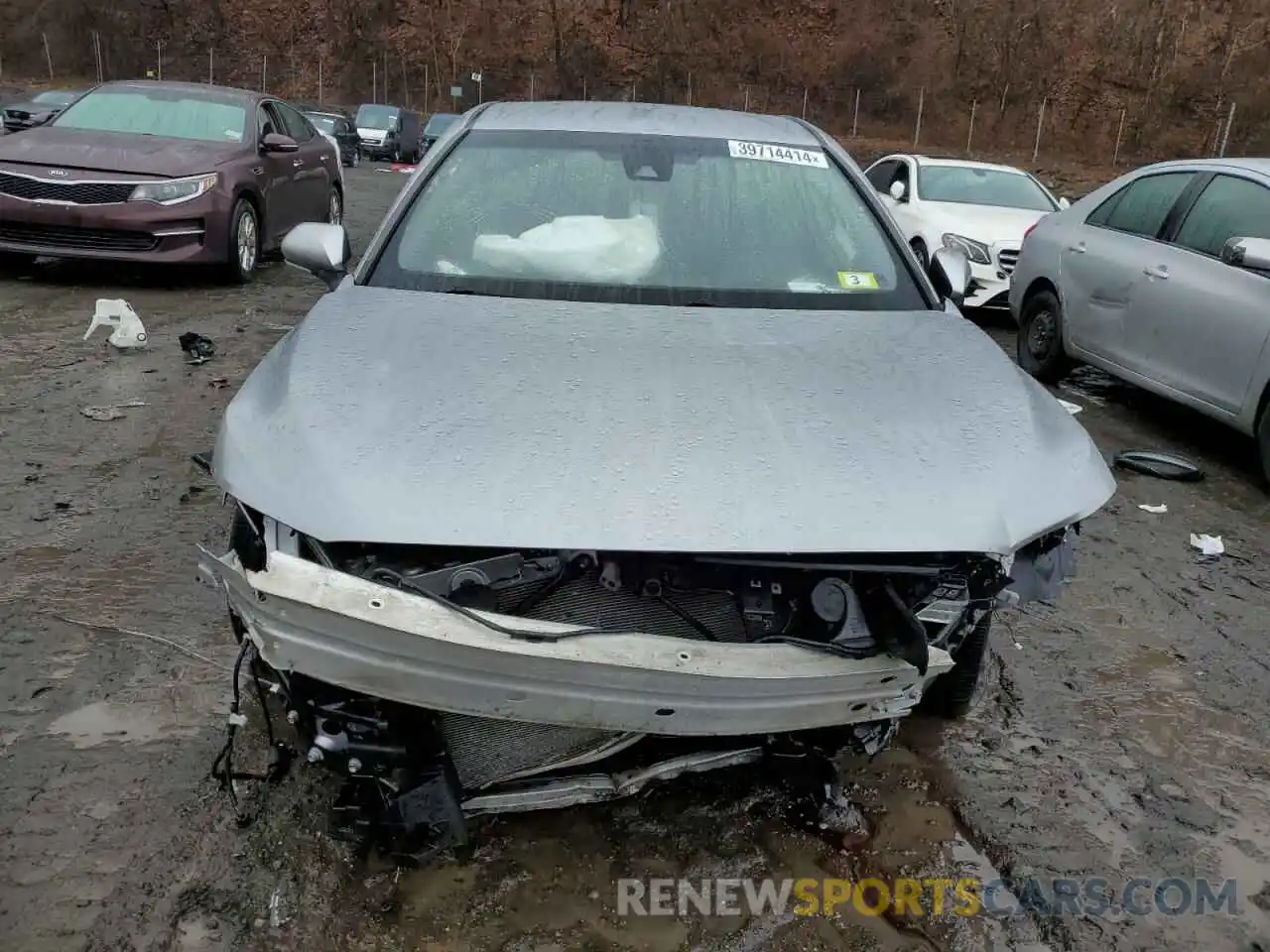 5 Photograph of a damaged car 4T1JZ1FB2LU048956 TOYOTA AVALON 2020