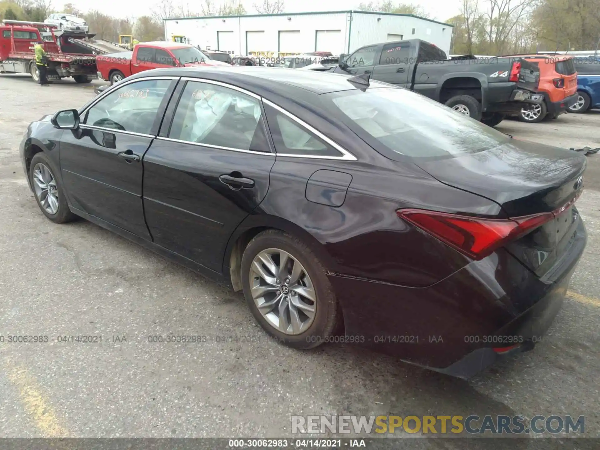 3 Photograph of a damaged car 4T1JZ1FB4LU046139 TOYOTA AVALON 2020