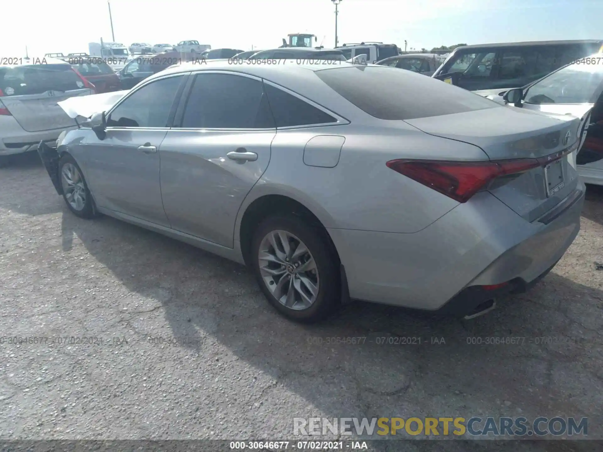 3 Photograph of a damaged car 4T1JZ1FB6LU055750 TOYOTA AVALON 2020