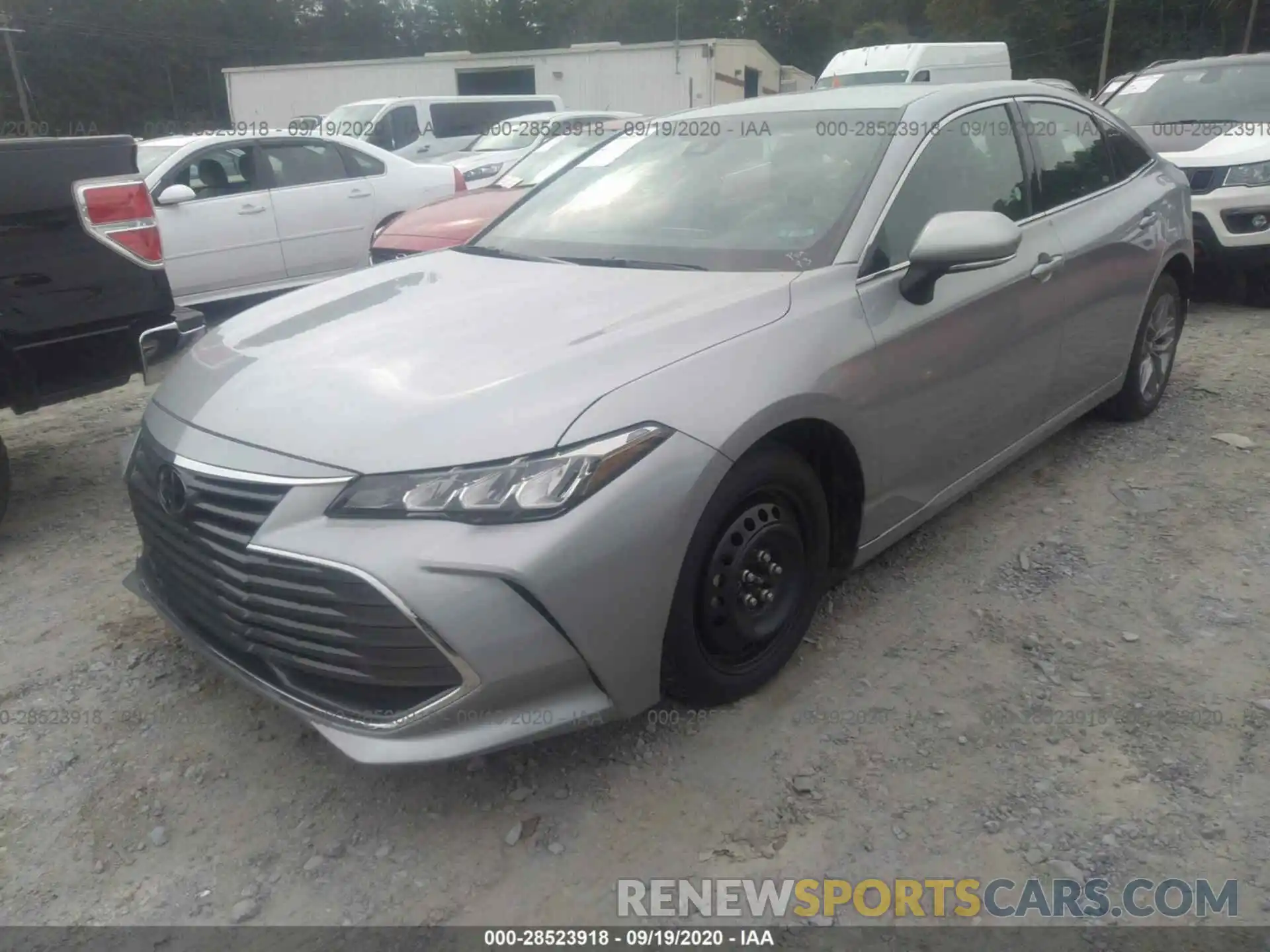 2 Photograph of a damaged car 4T1JZ1FB8LU050209 TOYOTA AVALON 2020