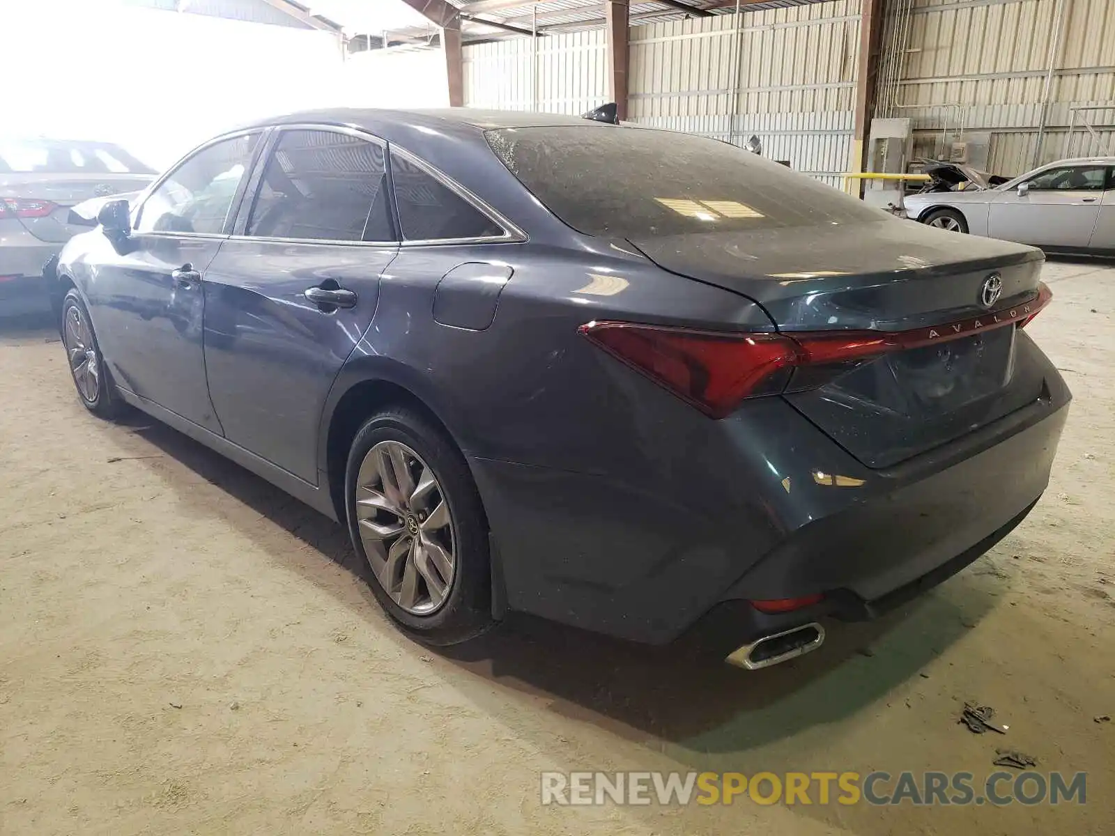 3 Photograph of a damaged car 4T1JZ1FB8LU053188 TOYOTA AVALON 2020