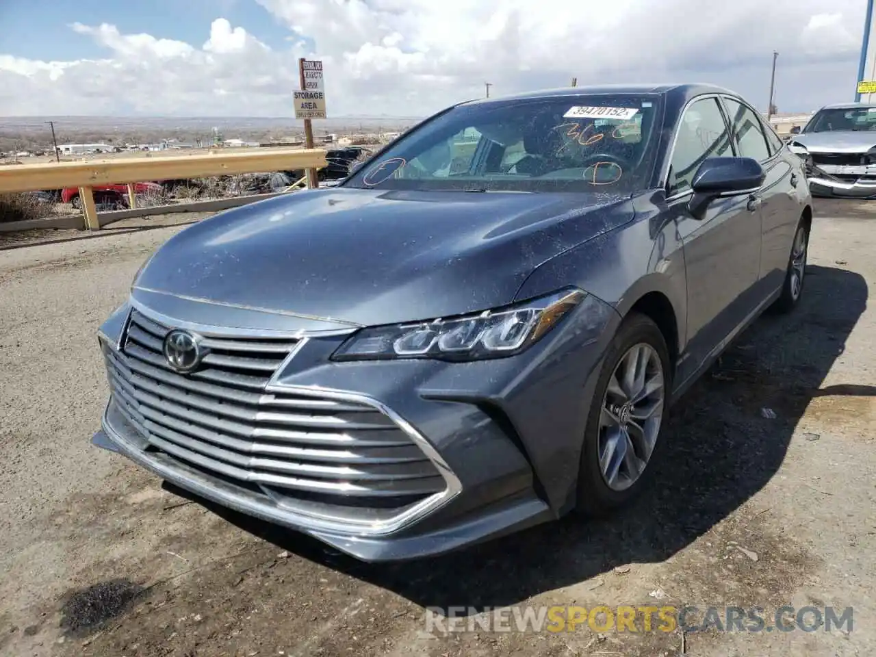 2 Photograph of a damaged car 4T1JZ1FB9LU045021 TOYOTA AVALON 2020