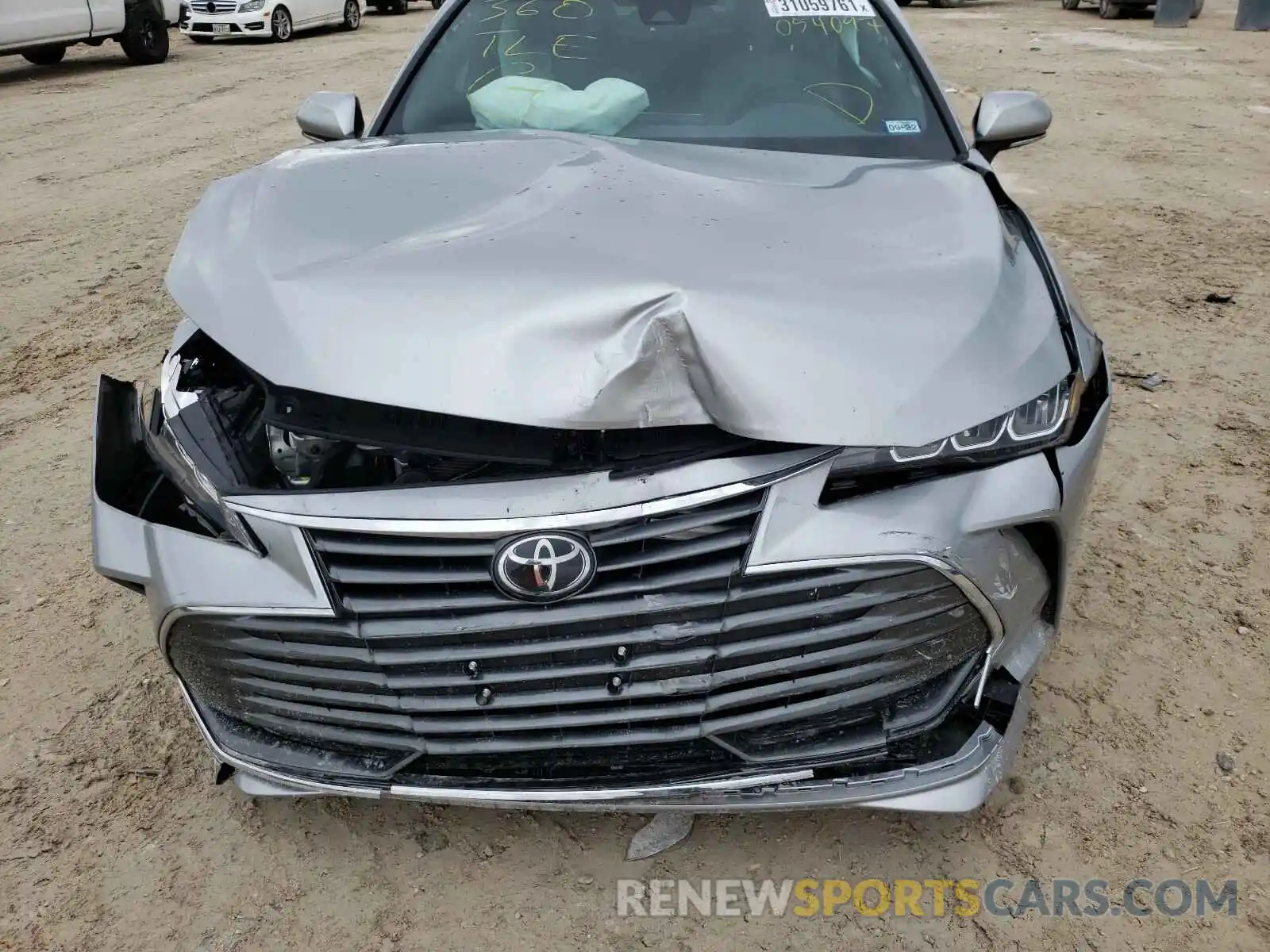 9 Photograph of a damaged car 4T1JZ1FBXLU054097 TOYOTA AVALON 2020