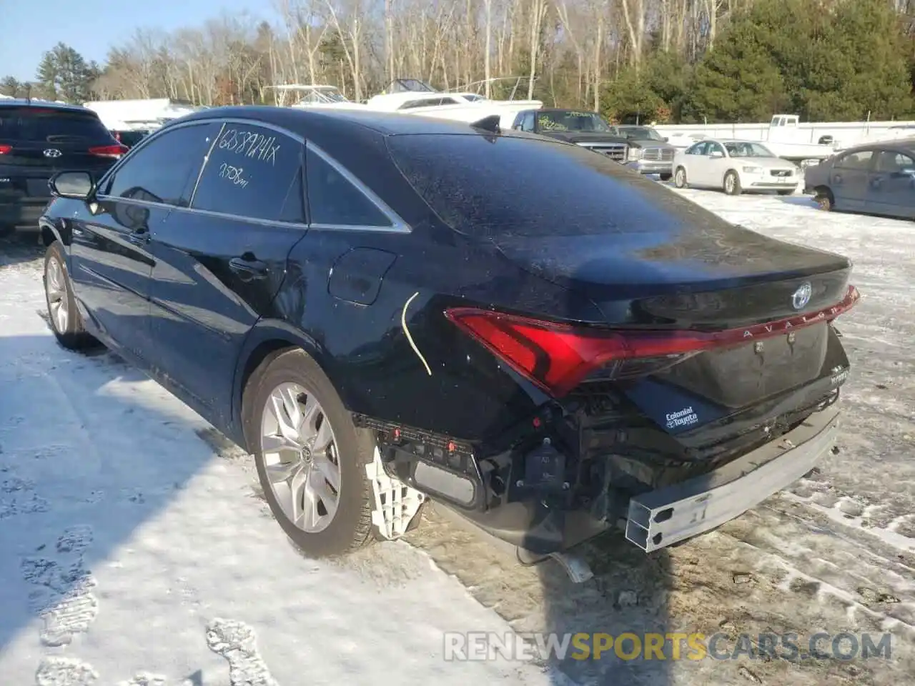 3 Photograph of a damaged car 4T1AA1AB0MU007306 TOYOTA AVALON 2021