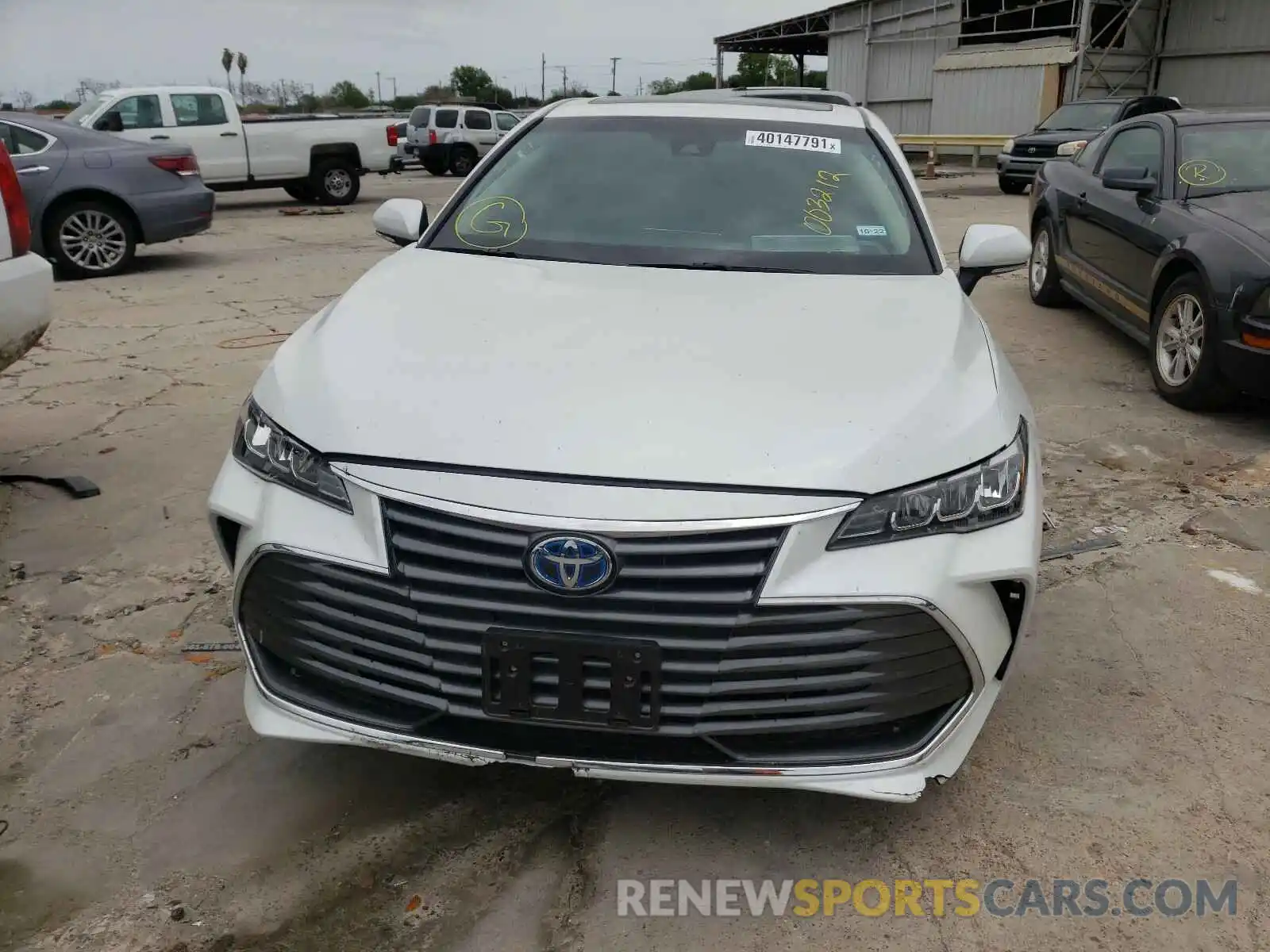 9 Photograph of a damaged car 4T1AA1AB4MU003212 TOYOTA AVALON 2021