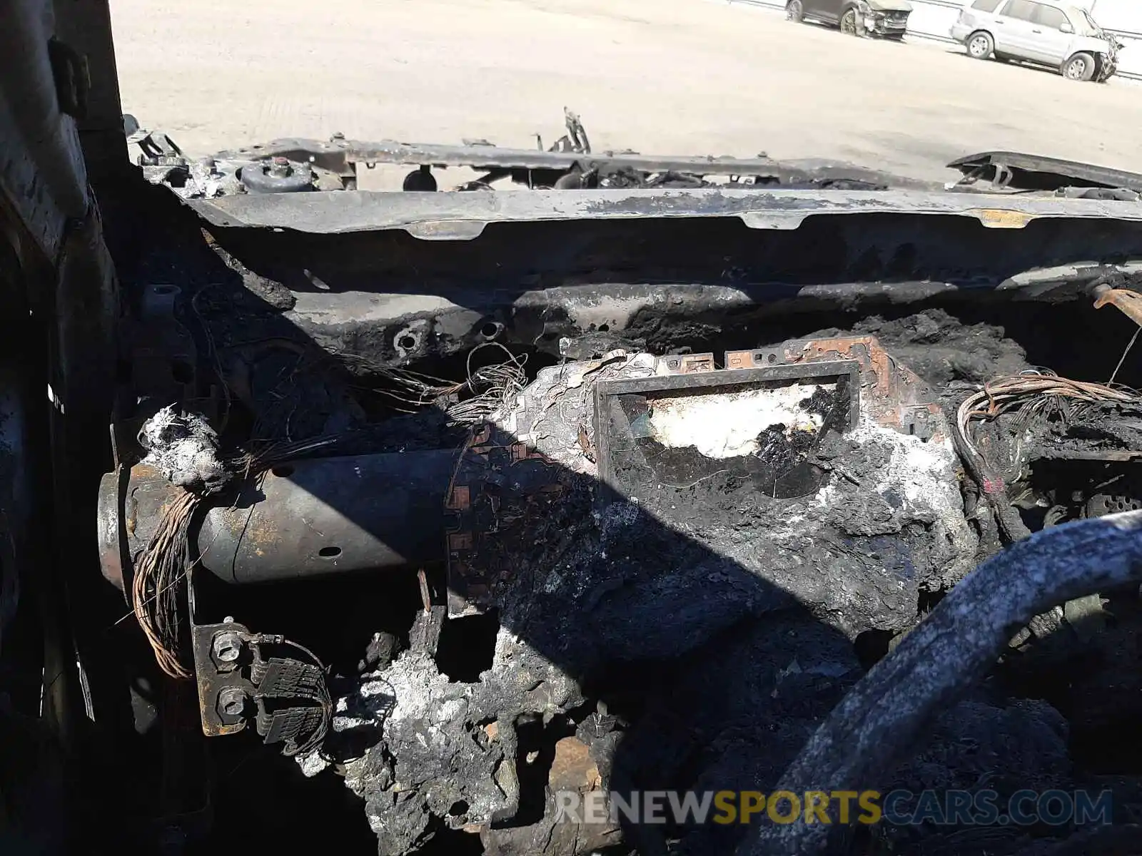 8 Photograph of a damaged car 4T1AA1AB6MU003258 TOYOTA AVALON 2021