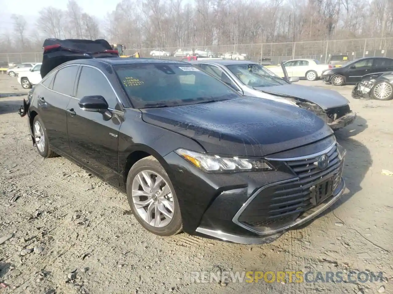 1 Photograph of a damaged car 4T1AA1AB9MU008180 TOYOTA AVALON 2021