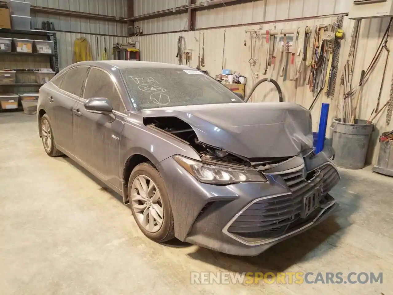 1 Photograph of a damaged car 4T1AA1ABXMU008916 TOYOTA AVALON 2021