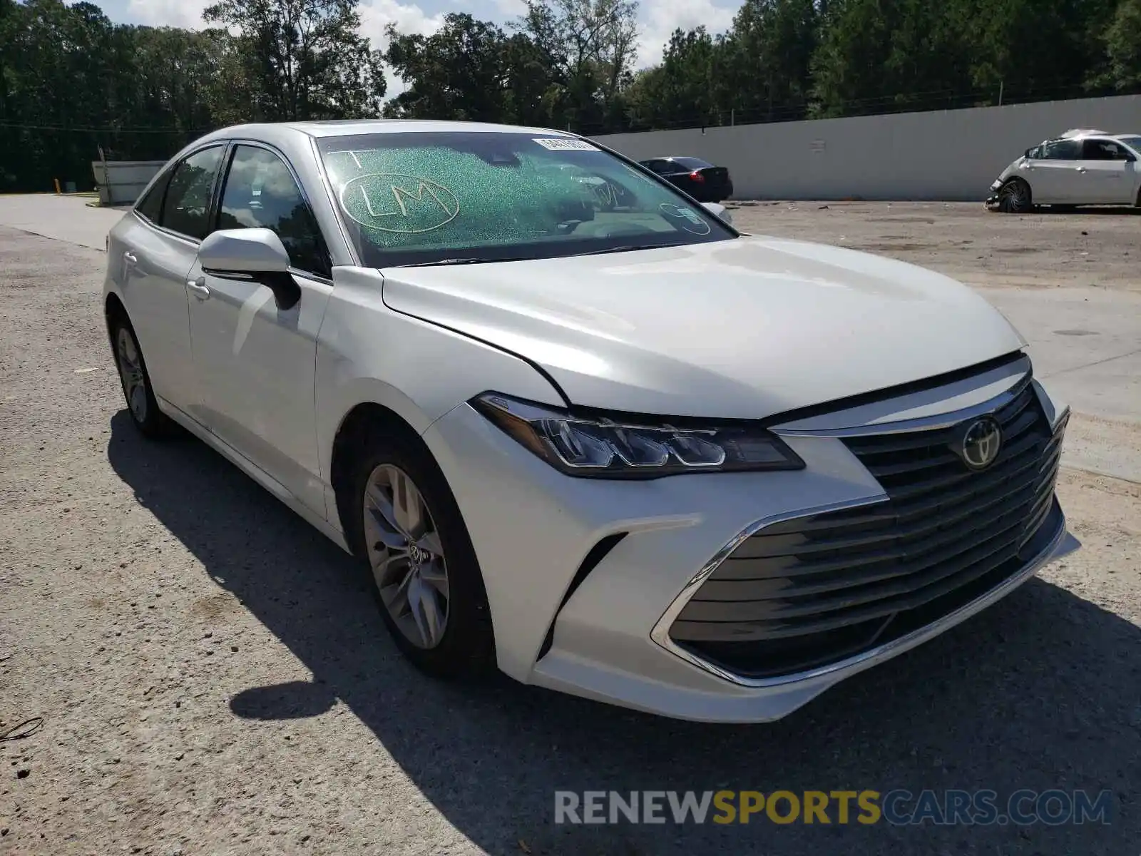 1 Photograph of a damaged car 4T1AZ1FB2MU059179 TOYOTA AVALON 2021