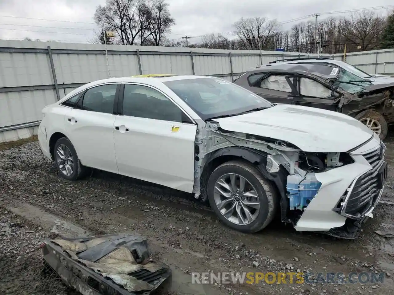 4 Фотография поврежденного автомобиля 4T1AZ1FB2MU071056 TOYOTA AVALON 2021