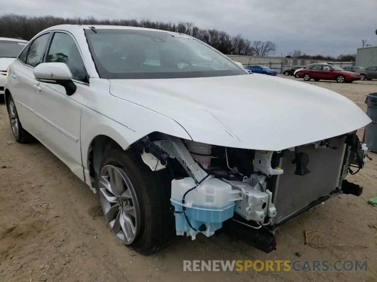 1 Photograph of a damaged car 4T1AZ1FB3MU057747 TOYOTA AVALON 2021