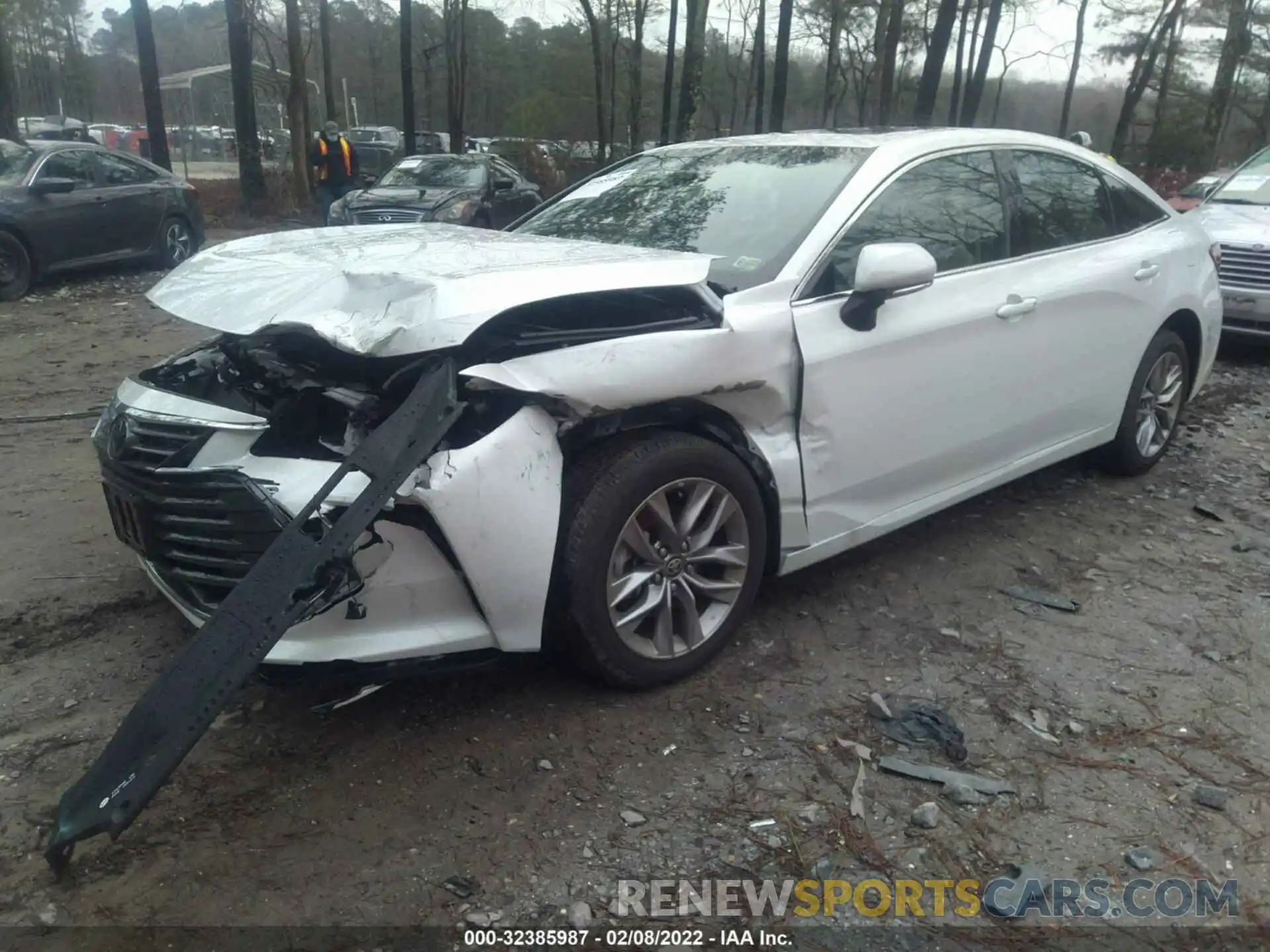 2 Photograph of a damaged car 4T1AZ1FB3MU067436 TOYOTA AVALON 2021