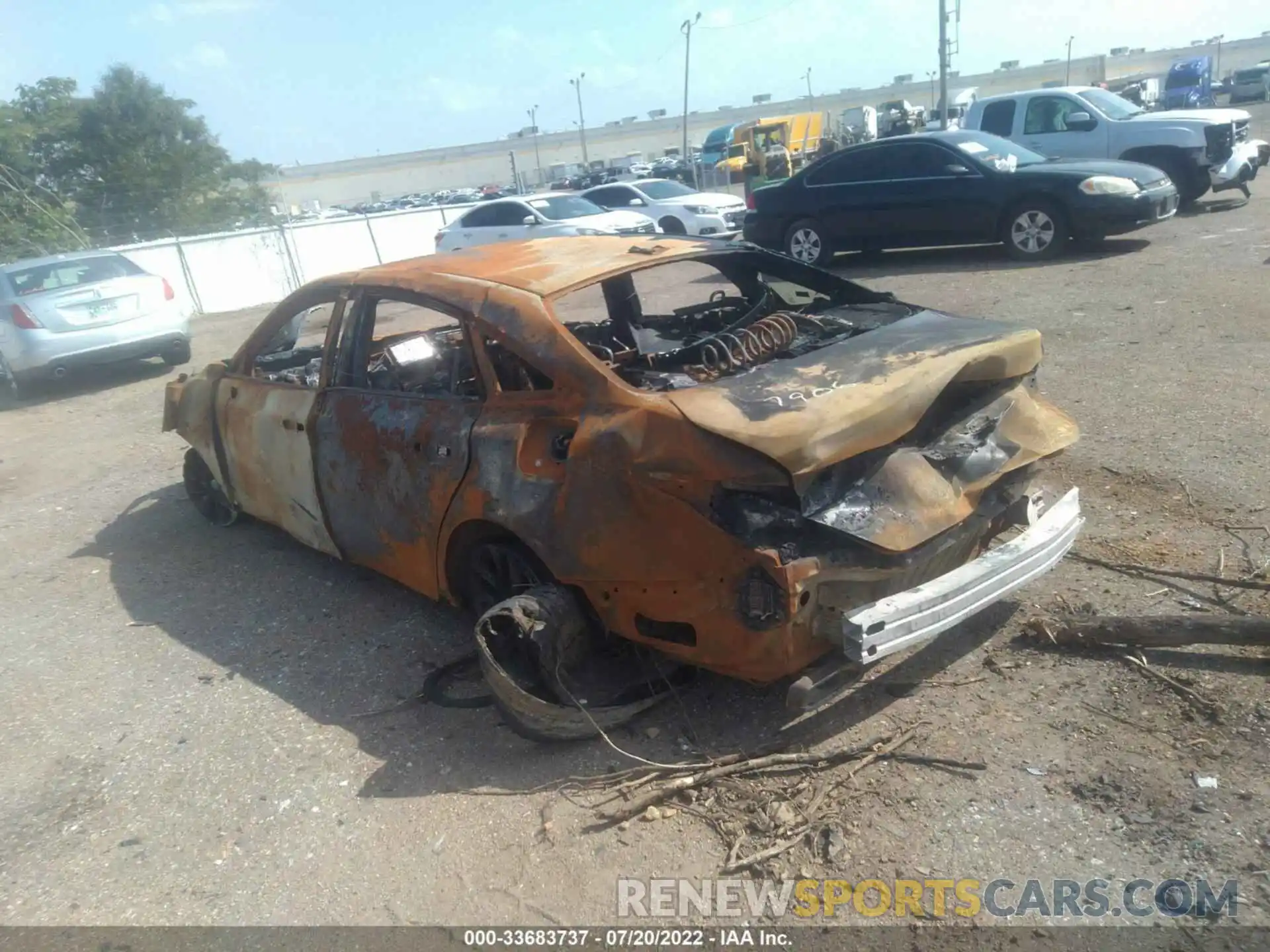 3 Photograph of a damaged car 4T1AZ1FB3MU067906 TOYOTA AVALON 2021