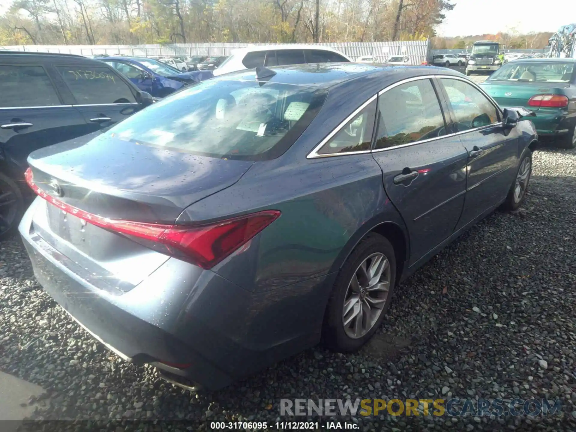 4 Photograph of a damaged car 4T1AZ1FB7MU057508 TOYOTA AVALON 2021