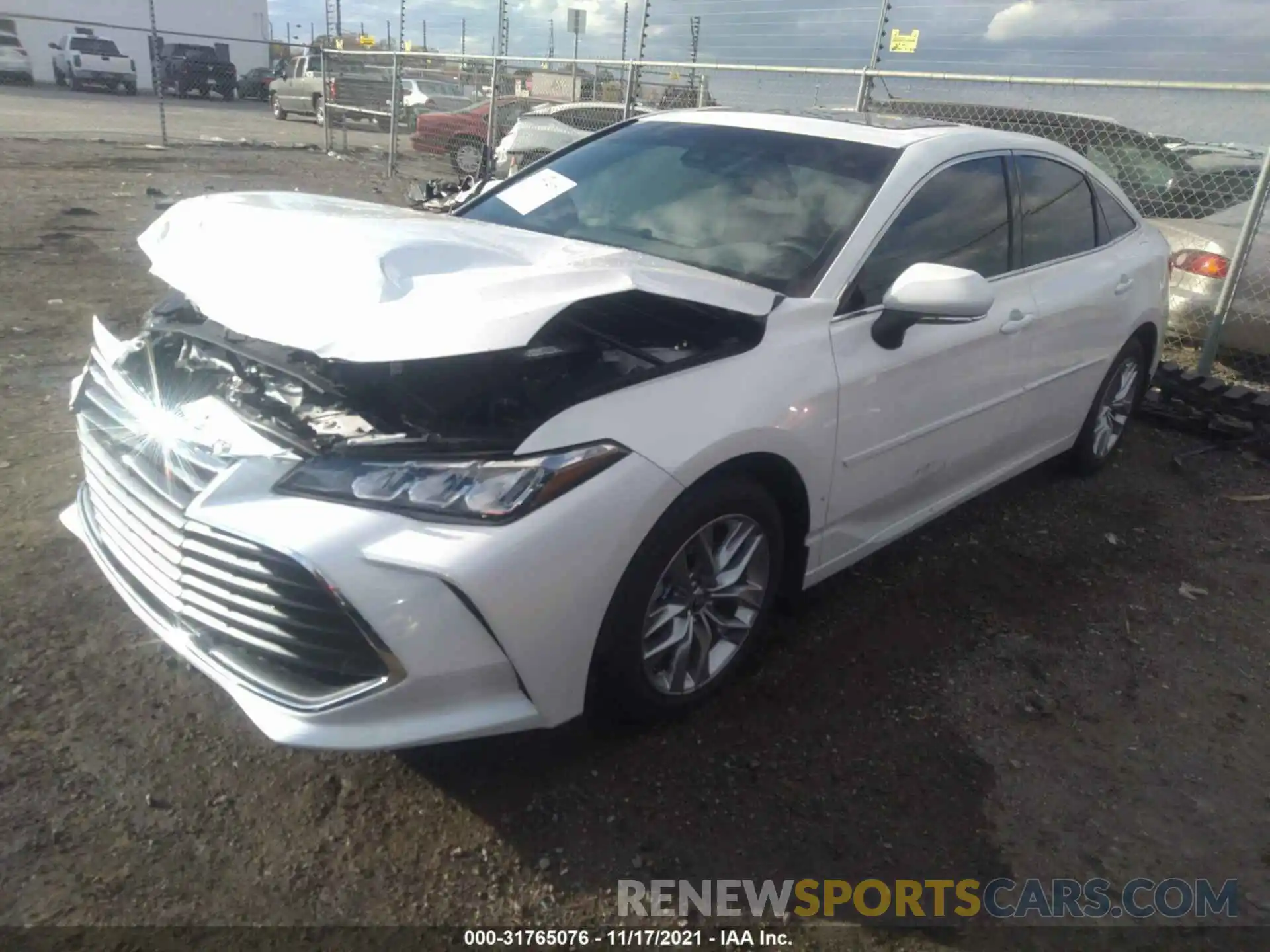 2 Photograph of a damaged car 4T1AZ1FBXMU070205 TOYOTA AVALON 2021