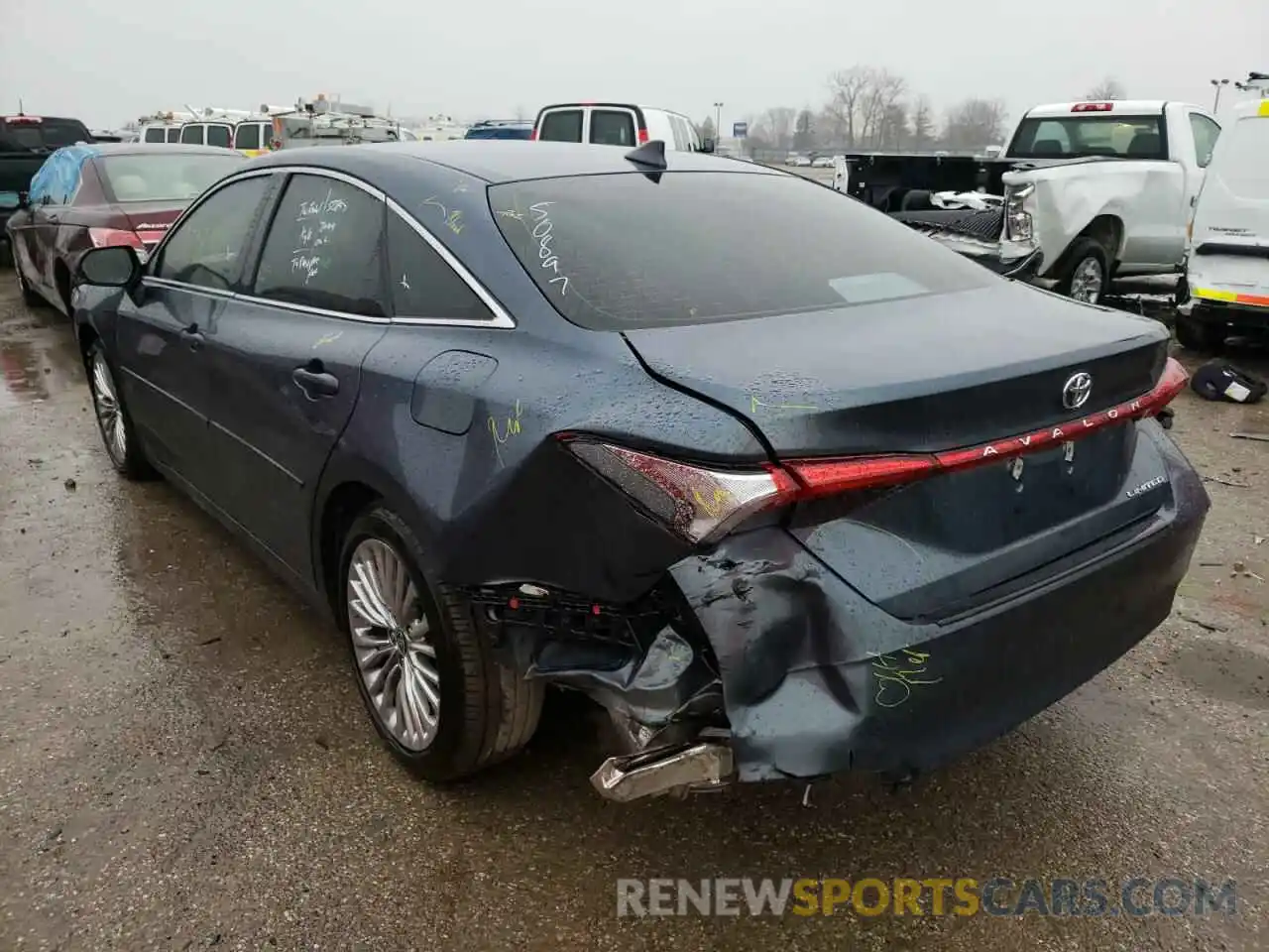 3 Photograph of a damaged car 4T1CZ1FB4MU068863 TOYOTA AVALON 2021