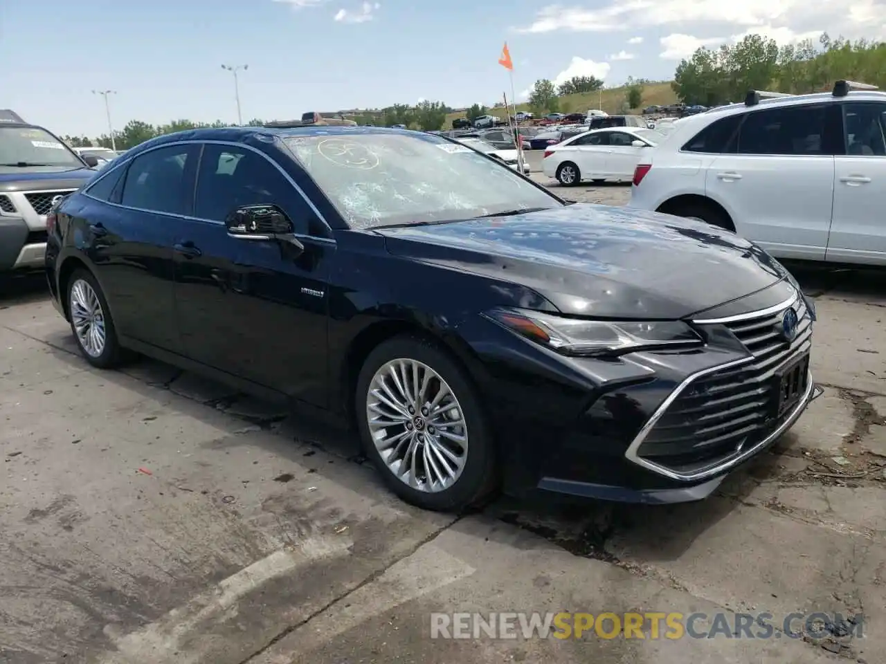 1 Photograph of a damaged car 4T1DA1AB0MU006833 TOYOTA AVALON 2021