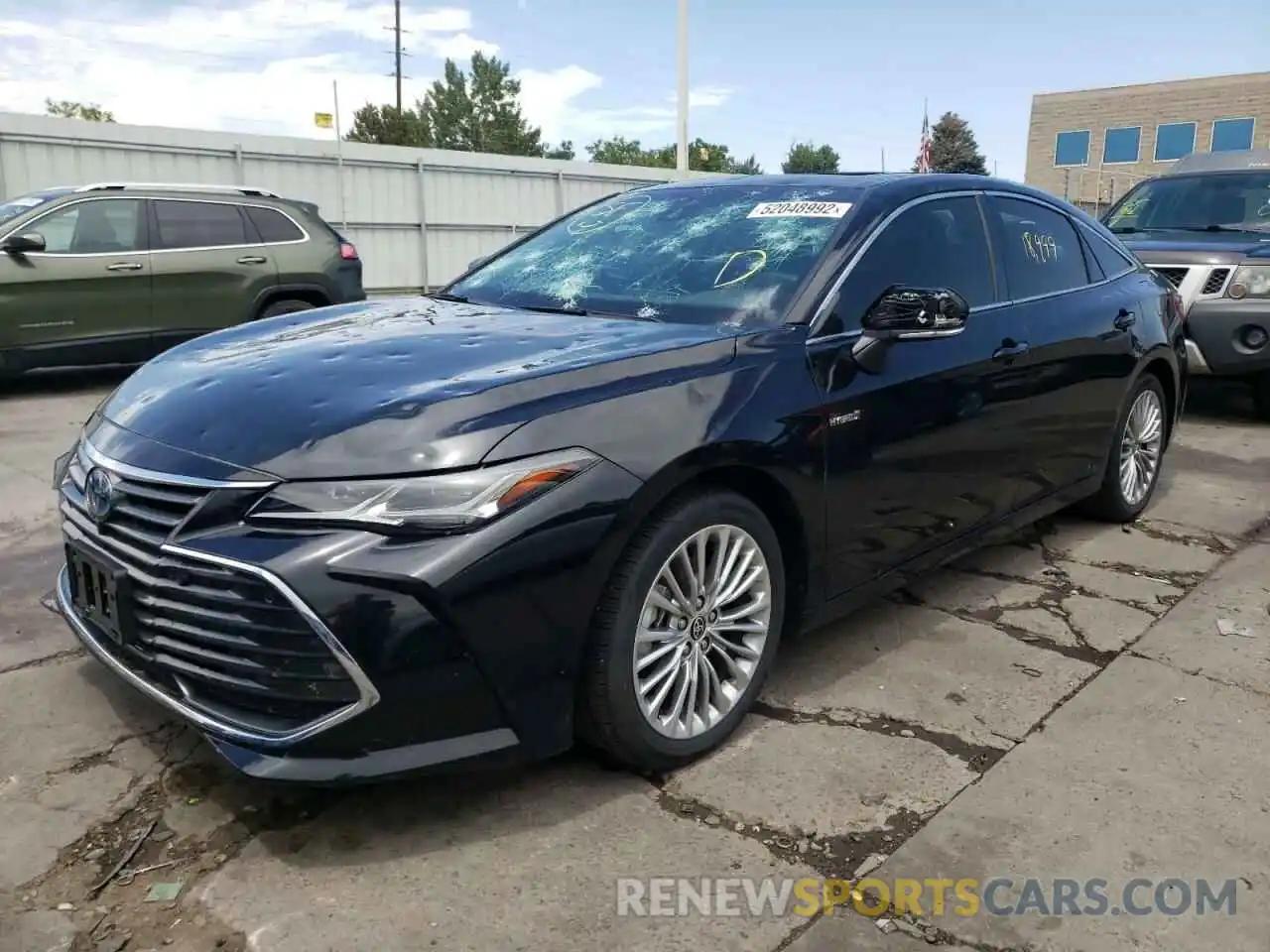 2 Photograph of a damaged car 4T1DA1AB0MU006833 TOYOTA AVALON 2021