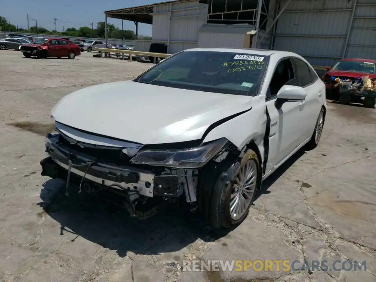 2 Photograph of a damaged car 4T1DA1AB1MU002810 TOYOTA AVALON 2021