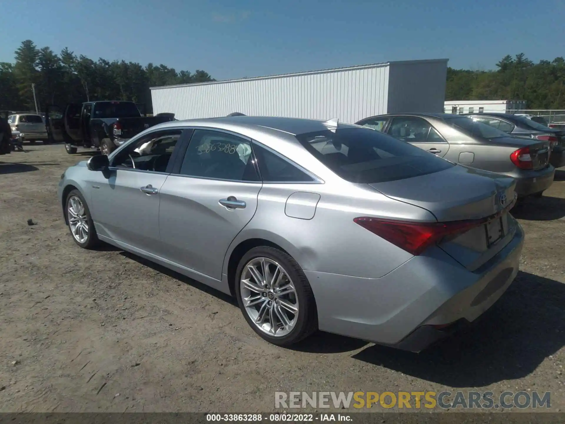 3 Photograph of a damaged car 4T1DA1AB1MU010115 TOYOTA AVALON 2021