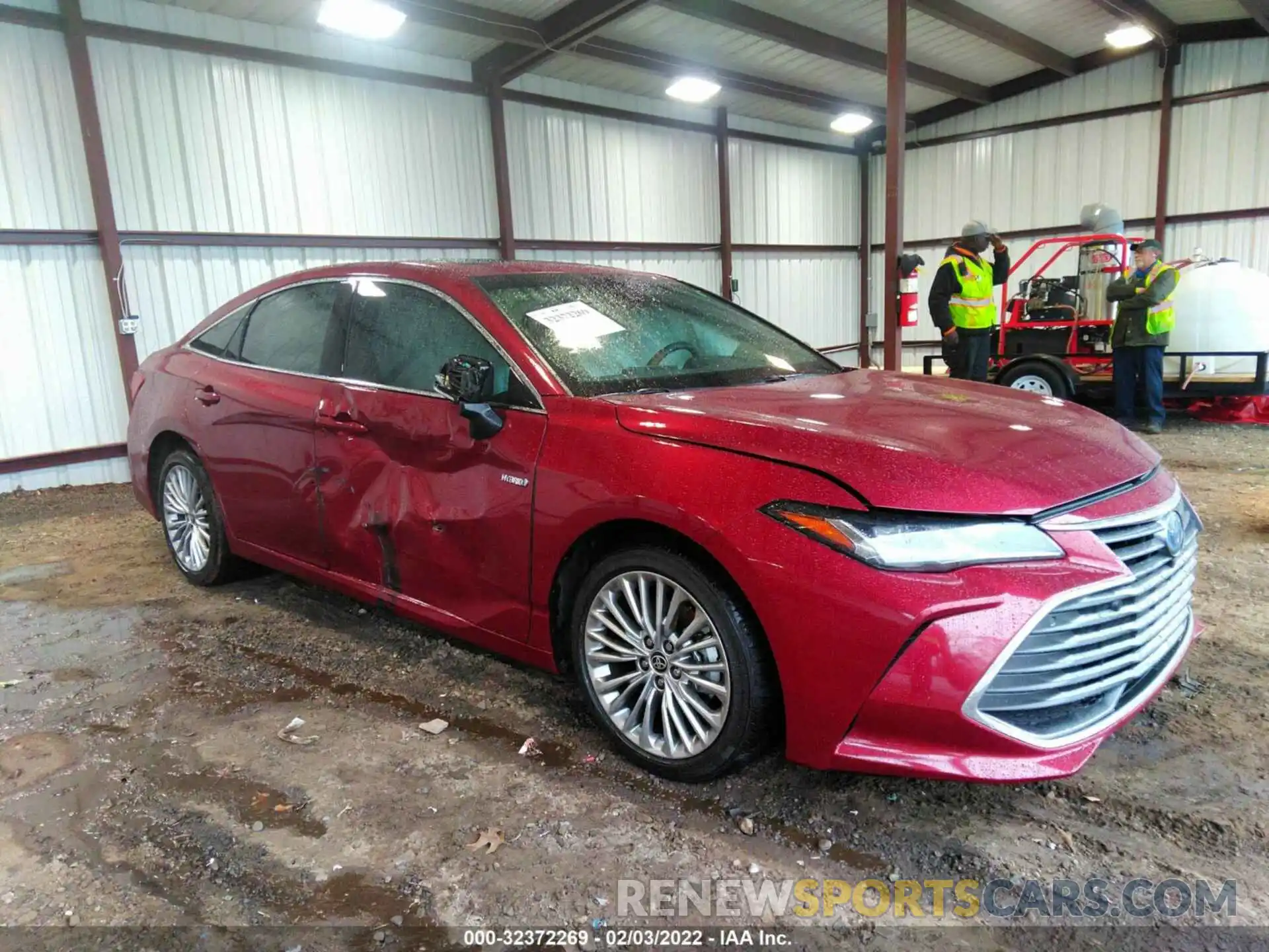 1 Photograph of a damaged car 4T1DA1AB2MU007983 TOYOTA AVALON 2021