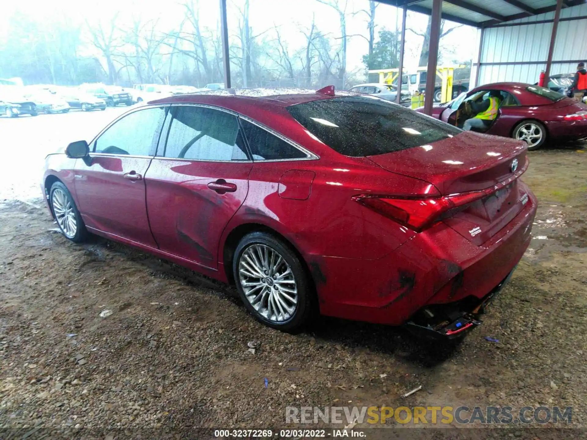 3 Photograph of a damaged car 4T1DA1AB2MU007983 TOYOTA AVALON 2021