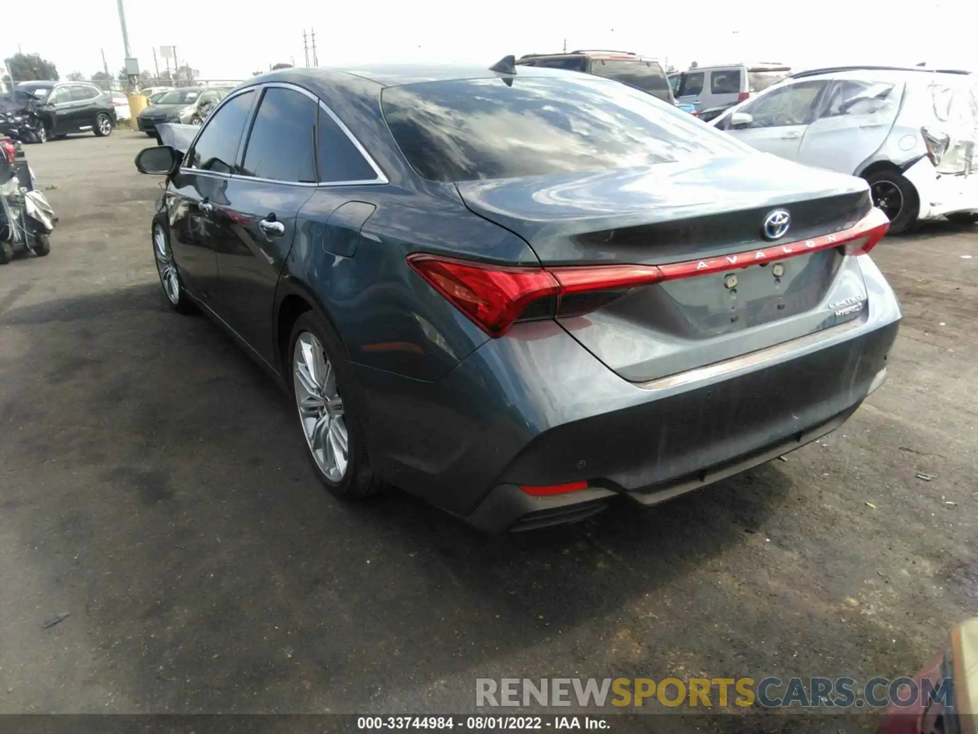 3 Photograph of a damaged car 4T1DA1AB4MU009542 TOYOTA AVALON 2021