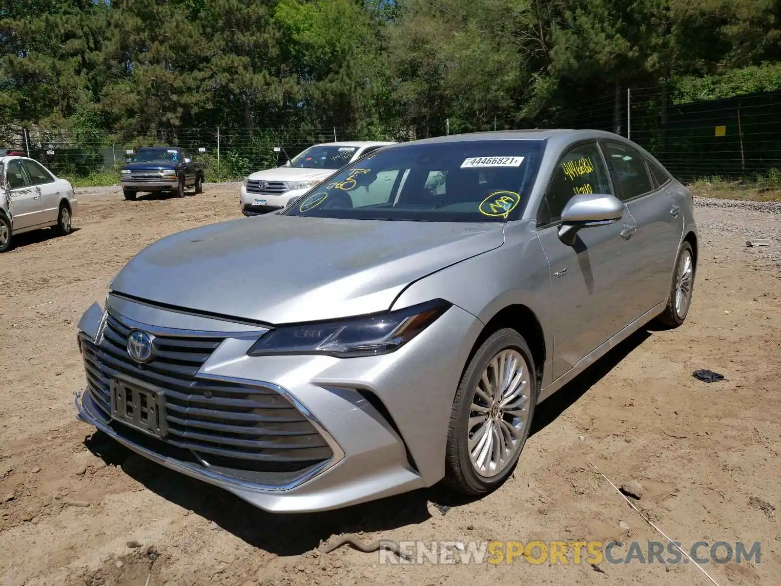 2 Photograph of a damaged car 4T1DA1AB5MU002244 TOYOTA AVALON 2021