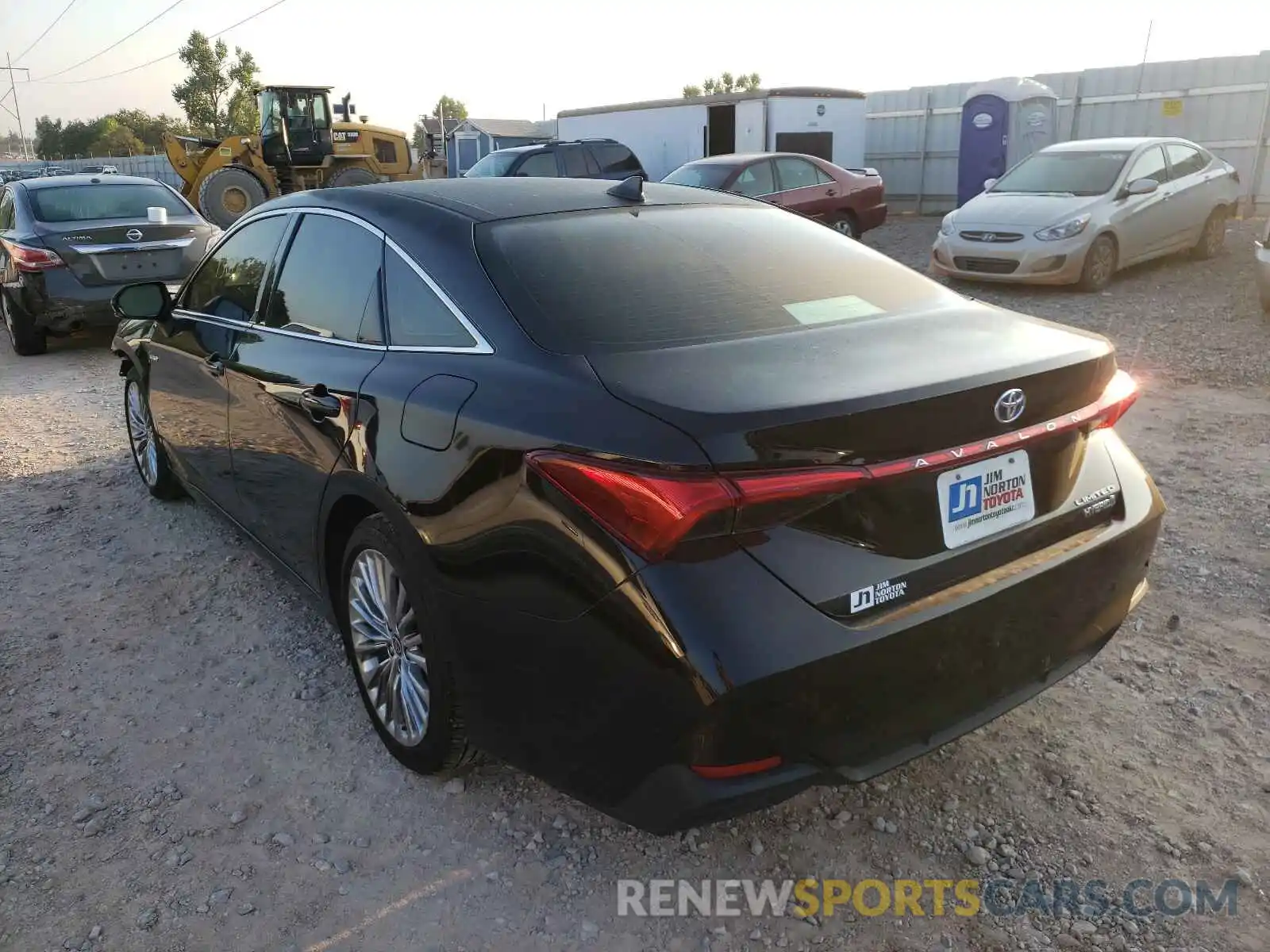 3 Photograph of a damaged car 4T1DA1AB8MU003159 TOYOTA AVALON 2021