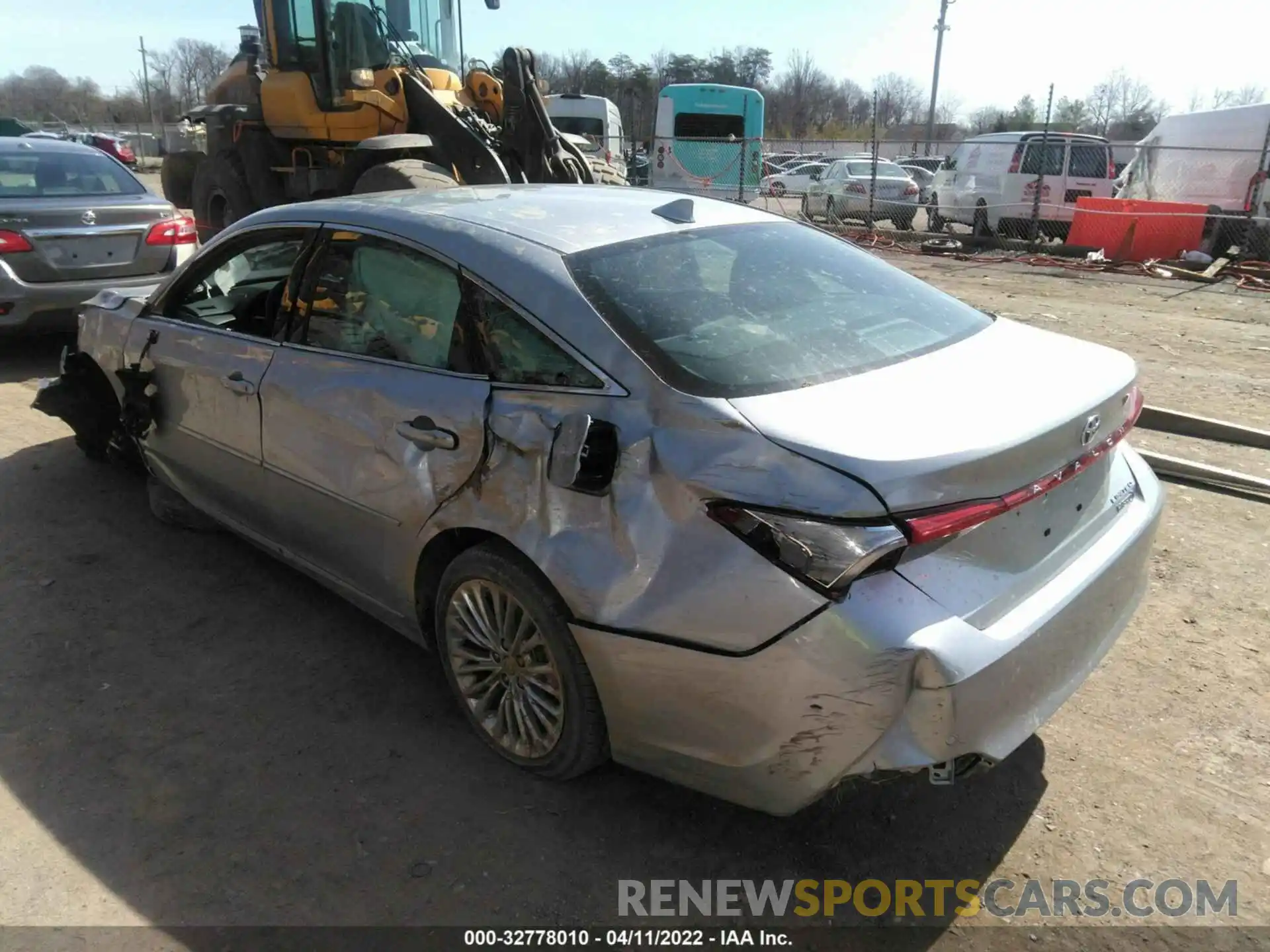 3 Photograph of a damaged car 4T1DA1AB8MU003601 TOYOTA AVALON 2021