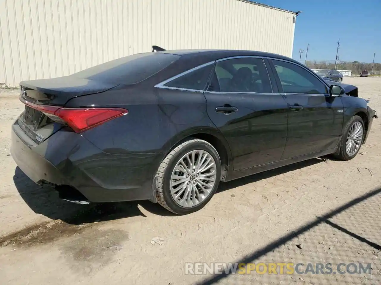 3 Photograph of a damaged car 4T1DA1AB8MU008670 TOYOTA AVALON 2021