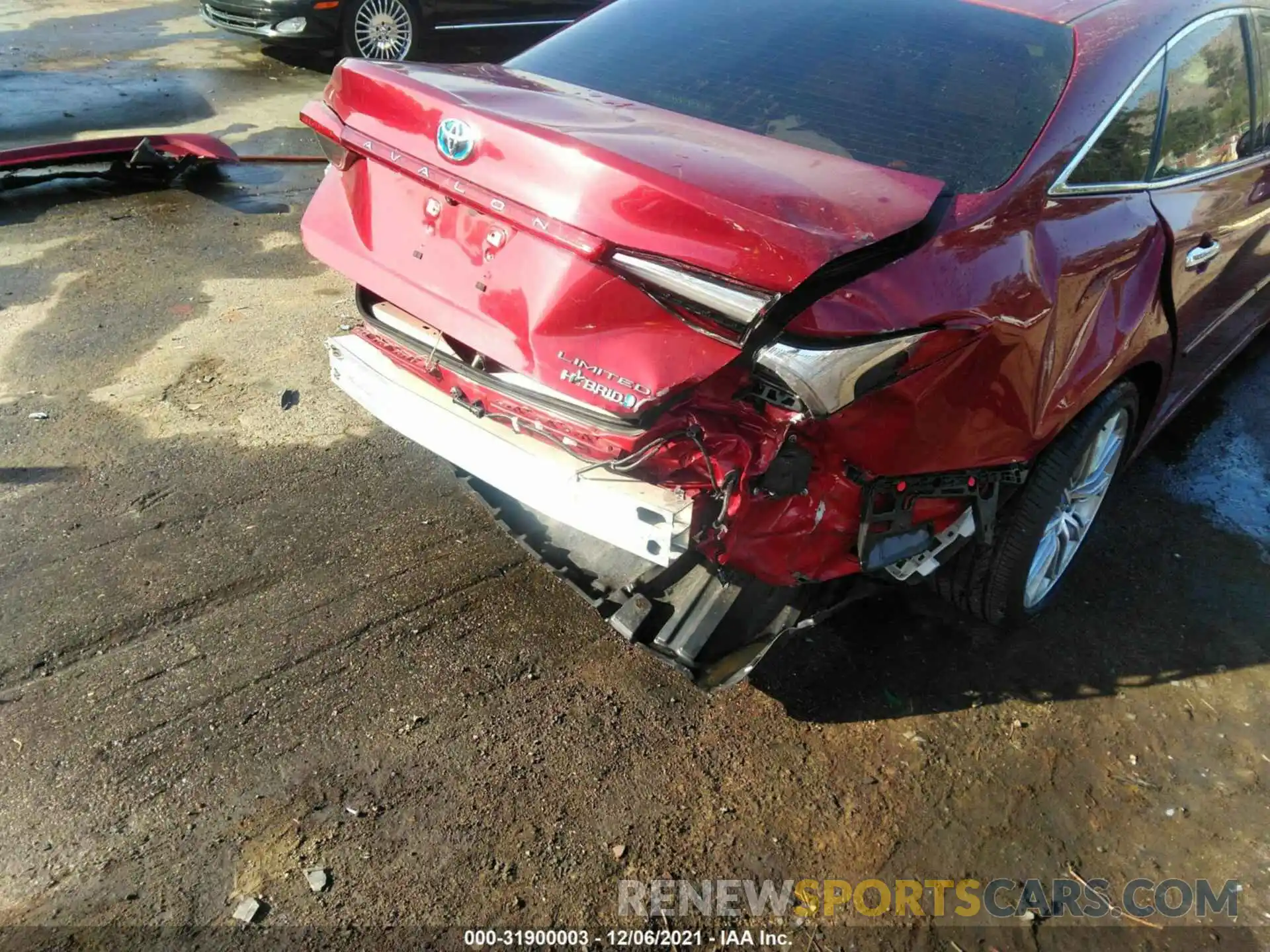 6 Photograph of a damaged car 4T1DA1AB9MU005633 TOYOTA AVALON 2021