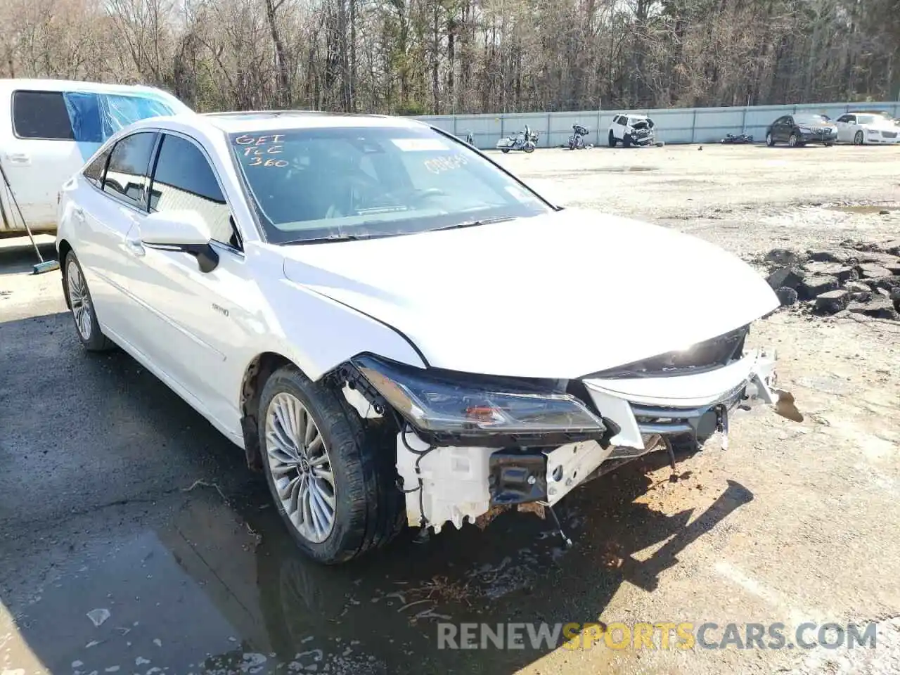 1 Photograph of a damaged car 4T1DA1ABXMU008251 TOYOTA AVALON 2021