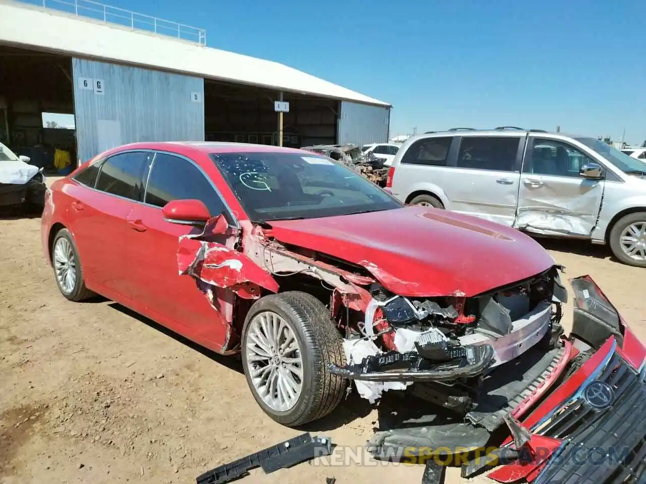 1 Photograph of a damaged car 4T1DZ1FB2MU068400 TOYOTA AVALON 2021