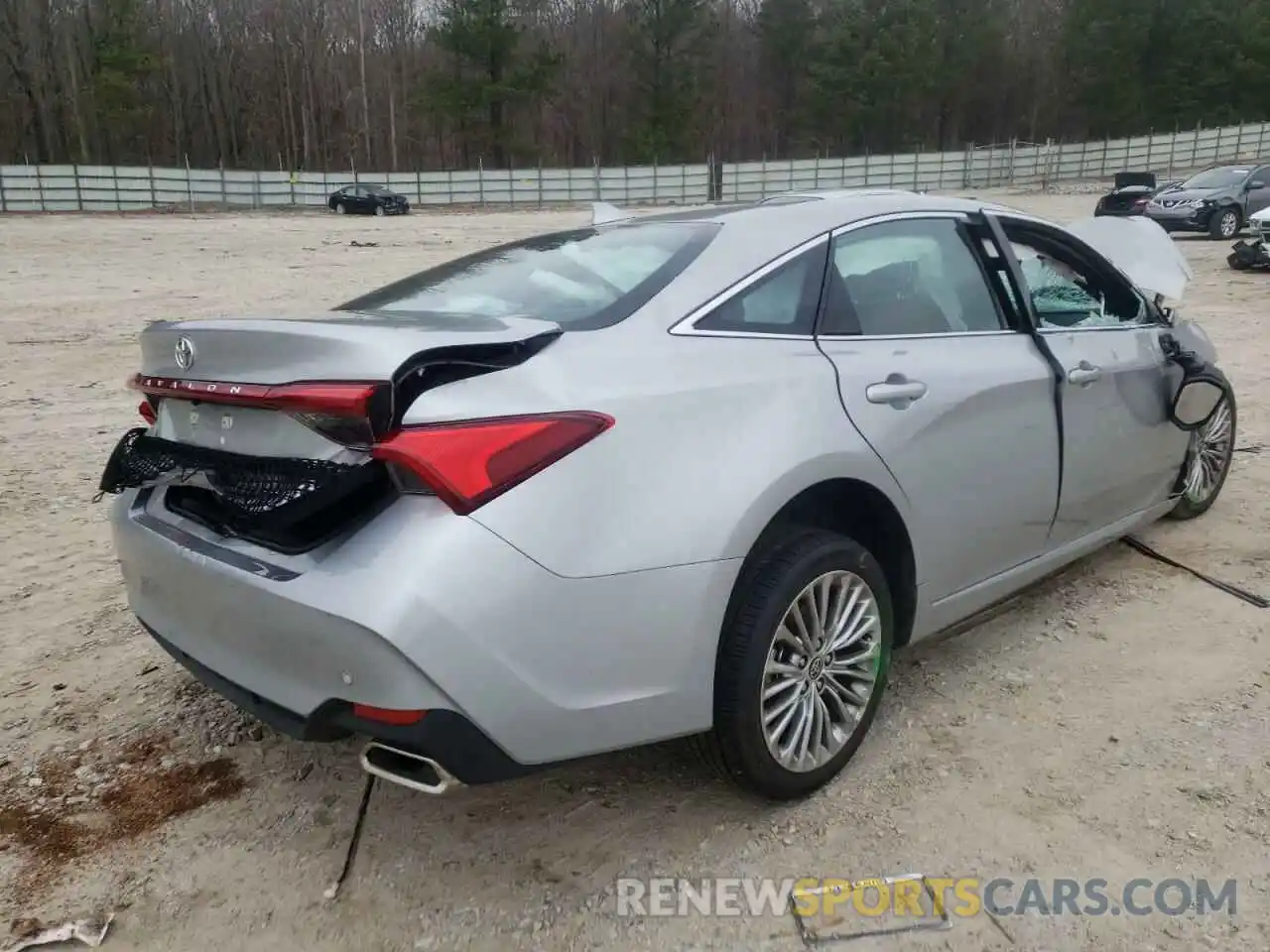 4 Photograph of a damaged car 4T1DZ1FB8MU067302 TOYOTA AVALON 2021